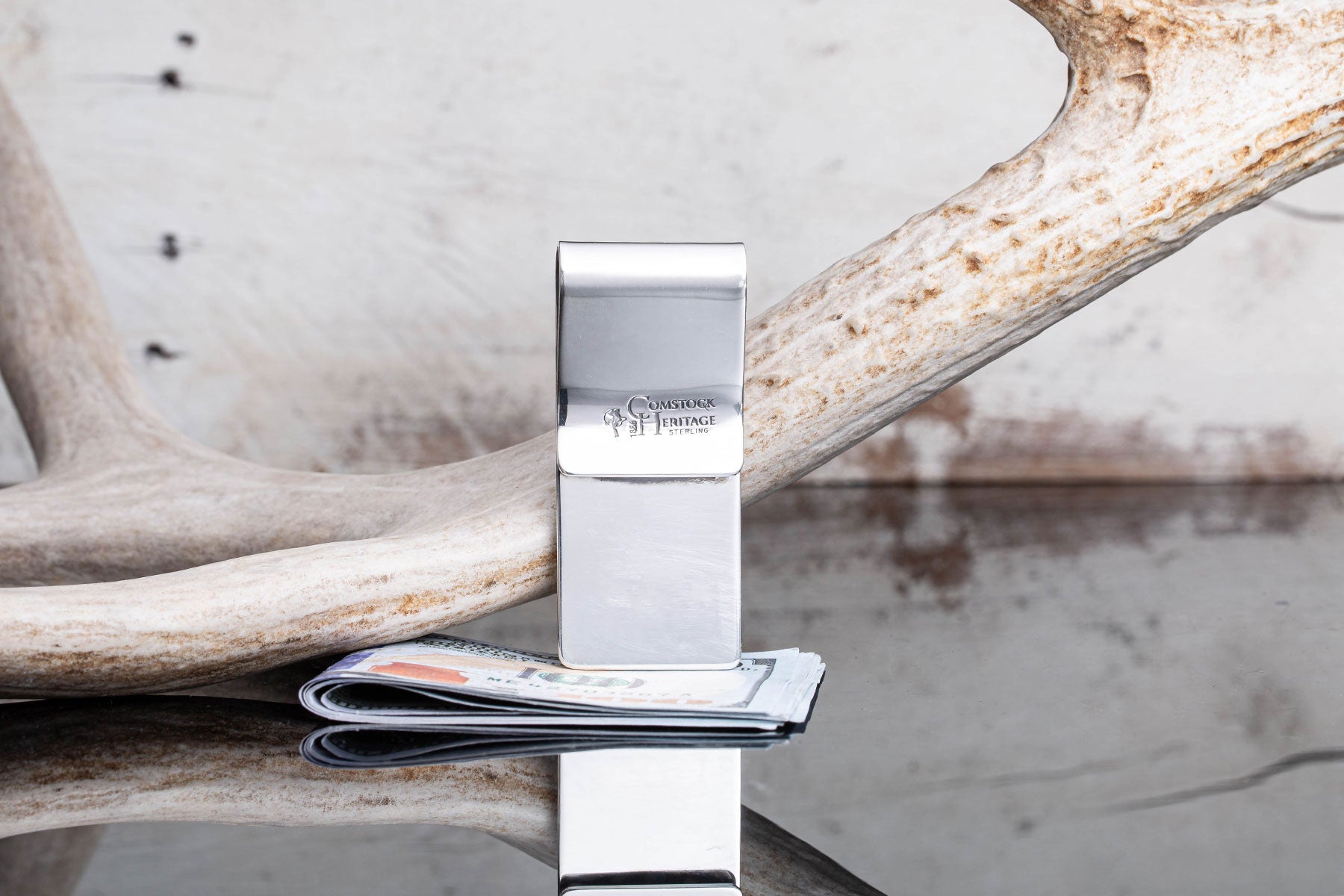 AB Giraffe Money Clip | Mens - Accessories - Money Clips | Comstock Heritage