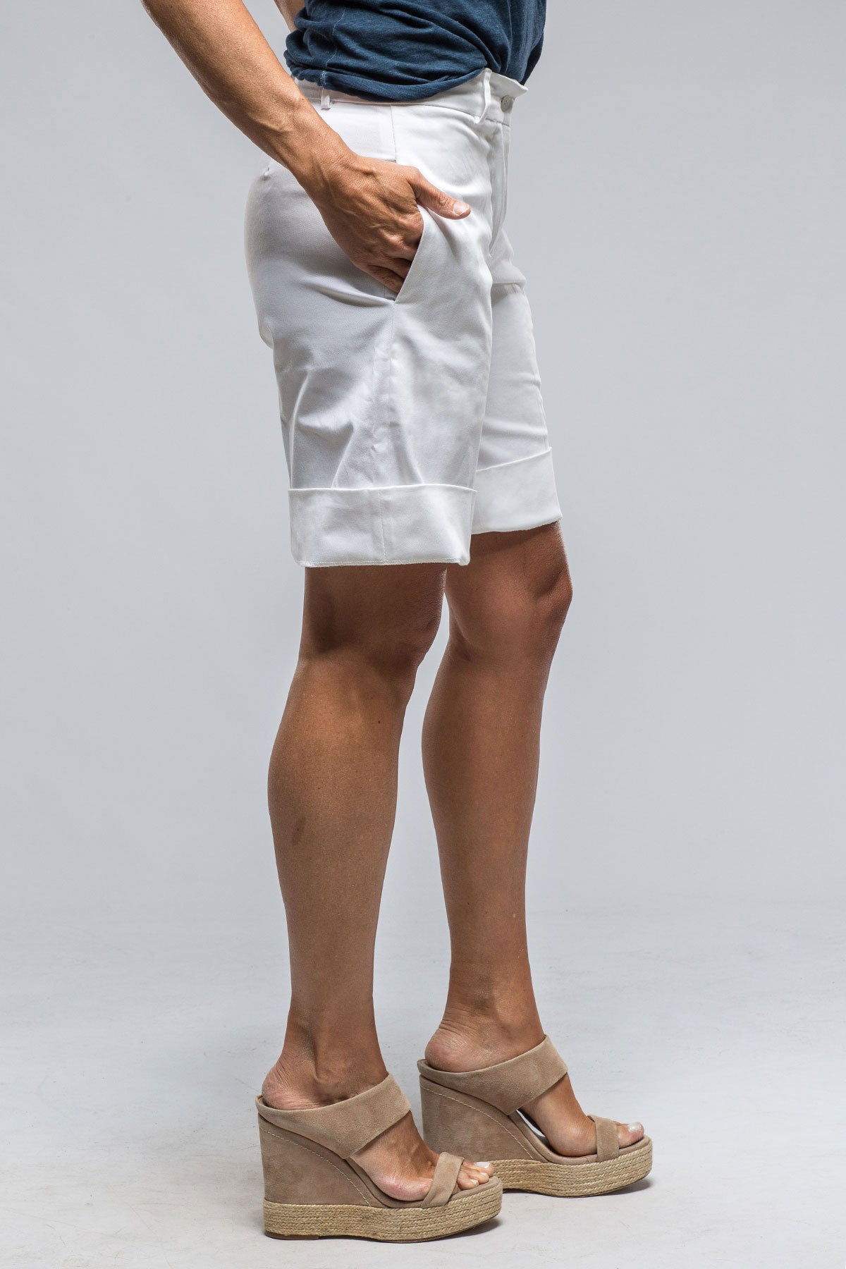 Amina Rubinacci Gelato Long Shorts In White Ladies - Shorts