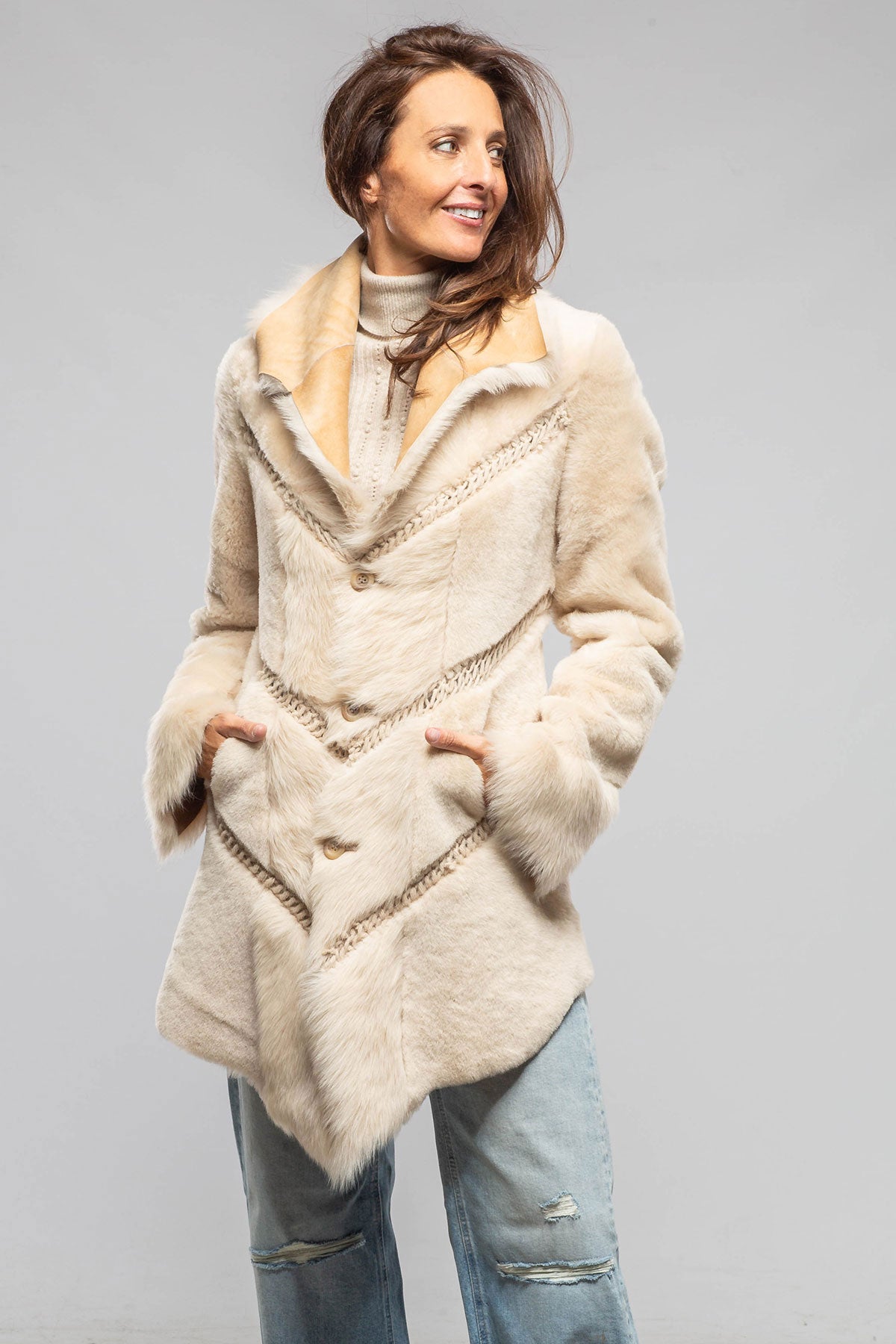 Amaya Shearling In Vintage Palomino | Ladies - Outerwear - Shearling | Artico
