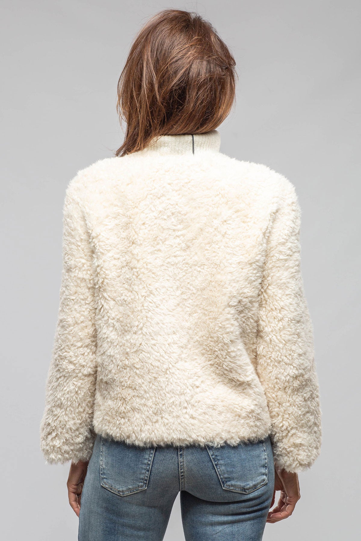 Pinto Reversible Eco Shearling In Honey Cream | Ladies - Outerwear - Shearling | Artico