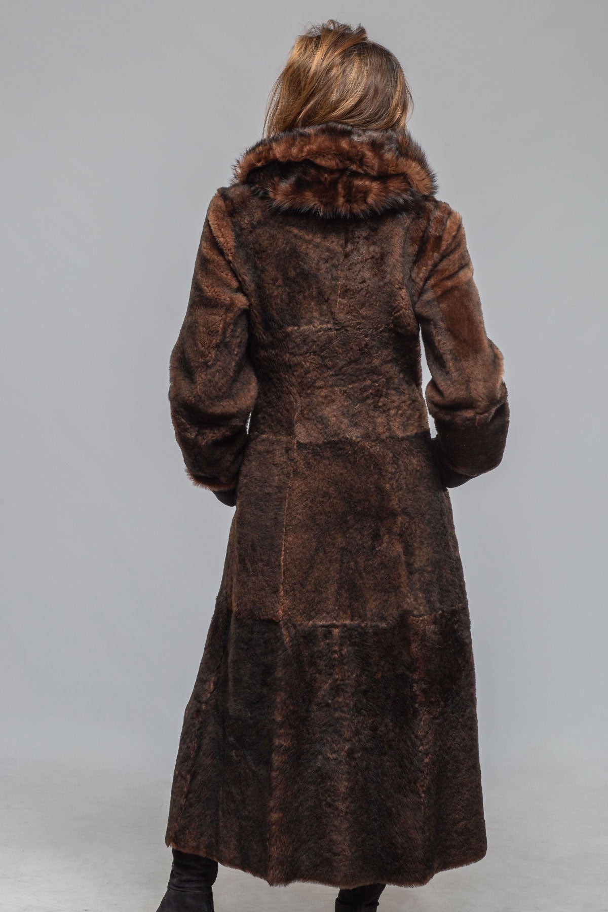 Artico | Veronique Long Shearling | Ladies - Outerwear - Shearling