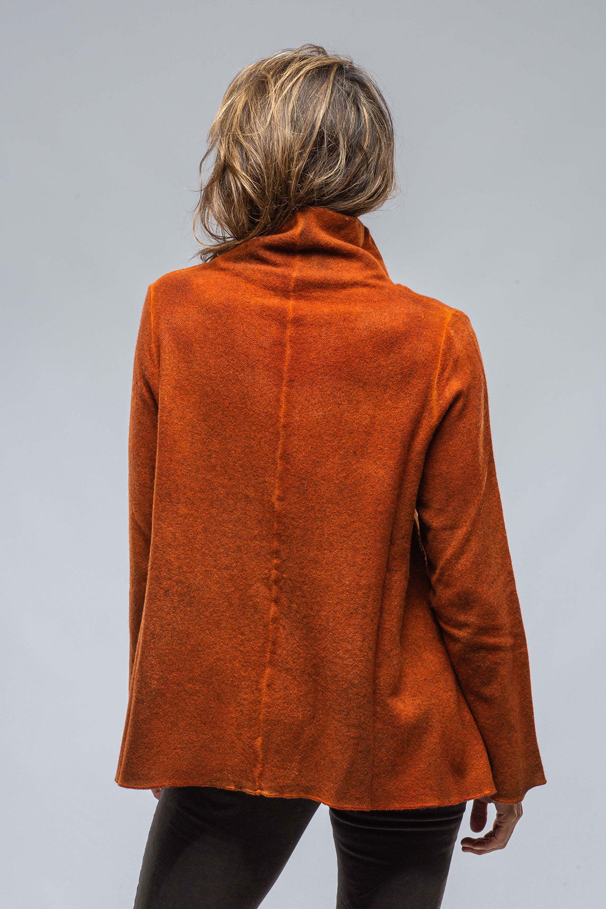 Urna Roll neck Loose Sweater | Ladies - Sweaters | Avant Toi