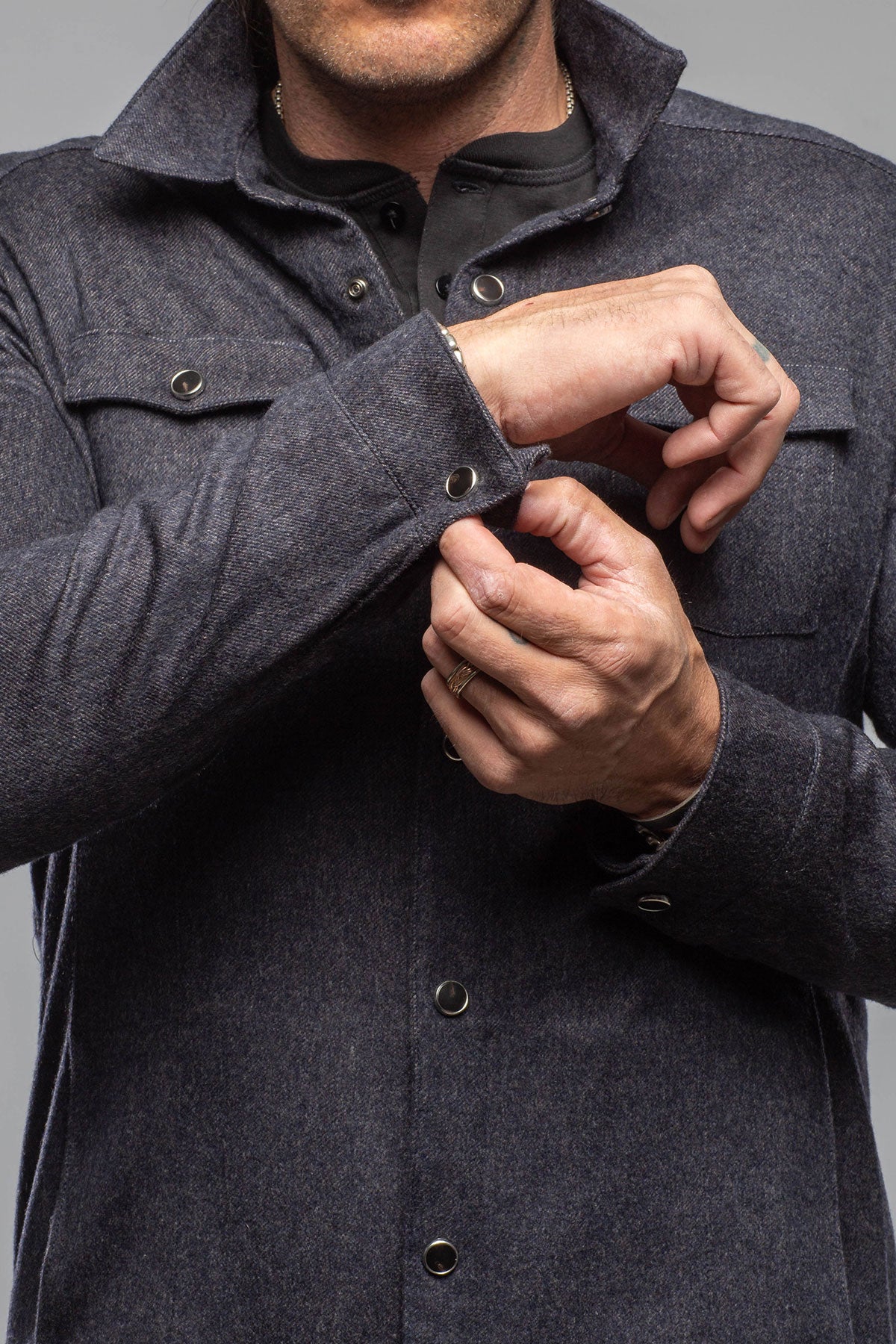 Axel's Florence Collection | Ashford Lux Cashmere Silk Snap Shirt In Blue | Mens - Outerwear - Overshirts