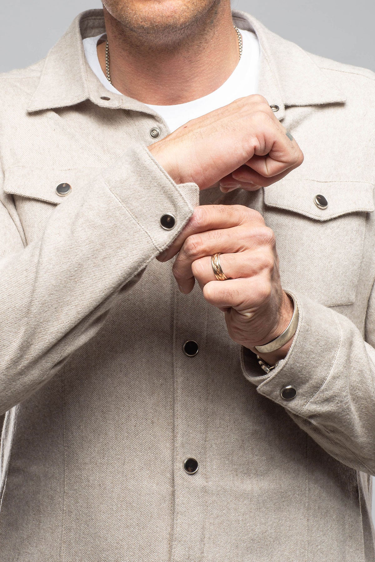 Axel's Florence Collection | Ashford Lux Cashmere Silk Snap Shirt In Taupe | Mens - Outerwear - Overshirts