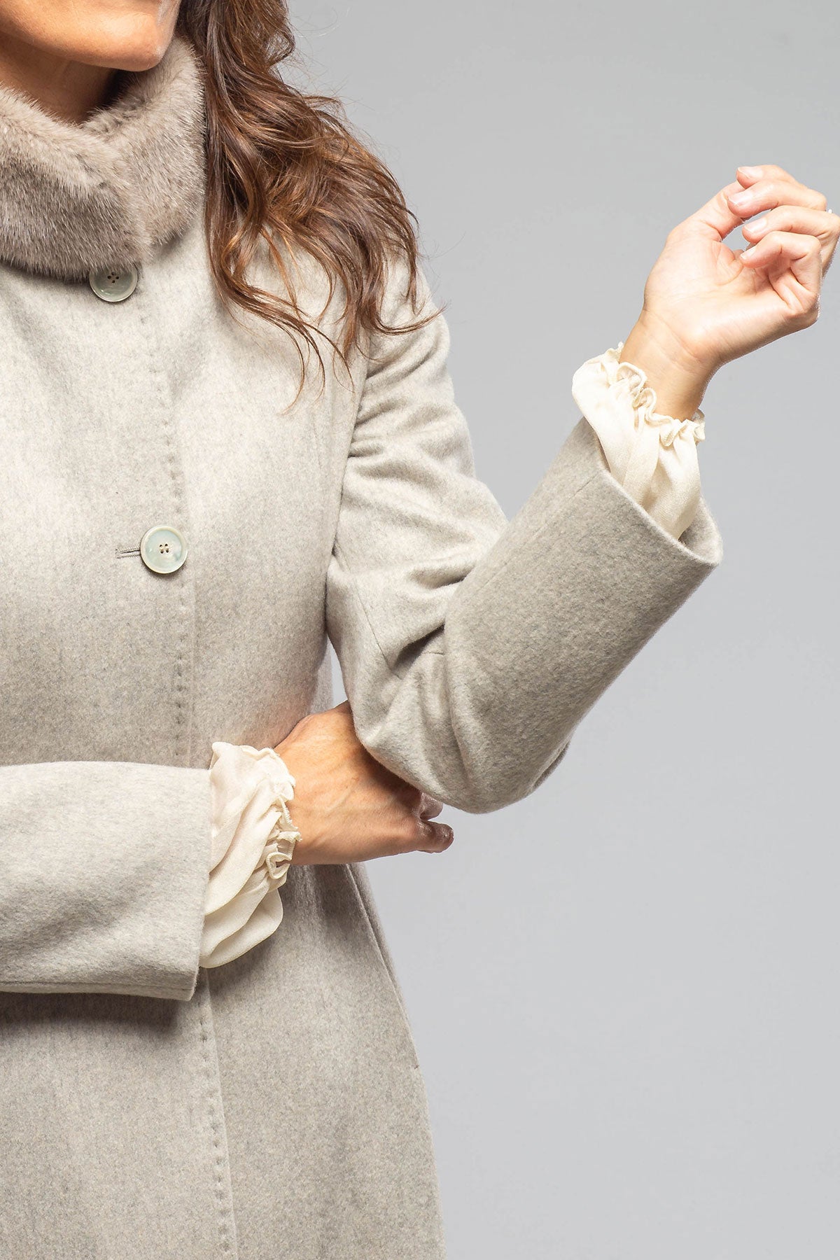 Regina Cashmere Coat In Stone | Ladies - Outerwear - Cloth | Axel's Florence Collection