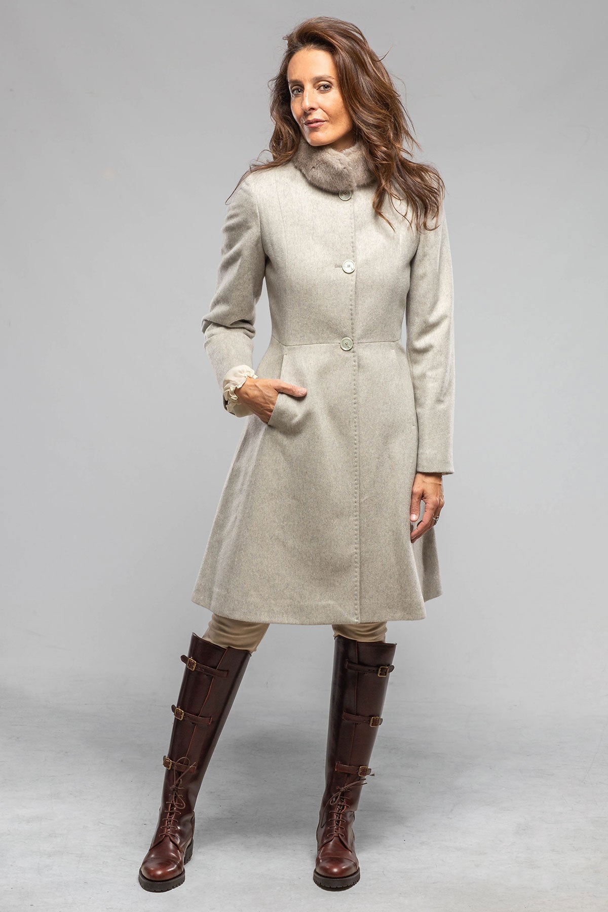 Regina Cashmere Coat In Stone | Ladies - Outerwear - Cloth | Axel's Florence Collection