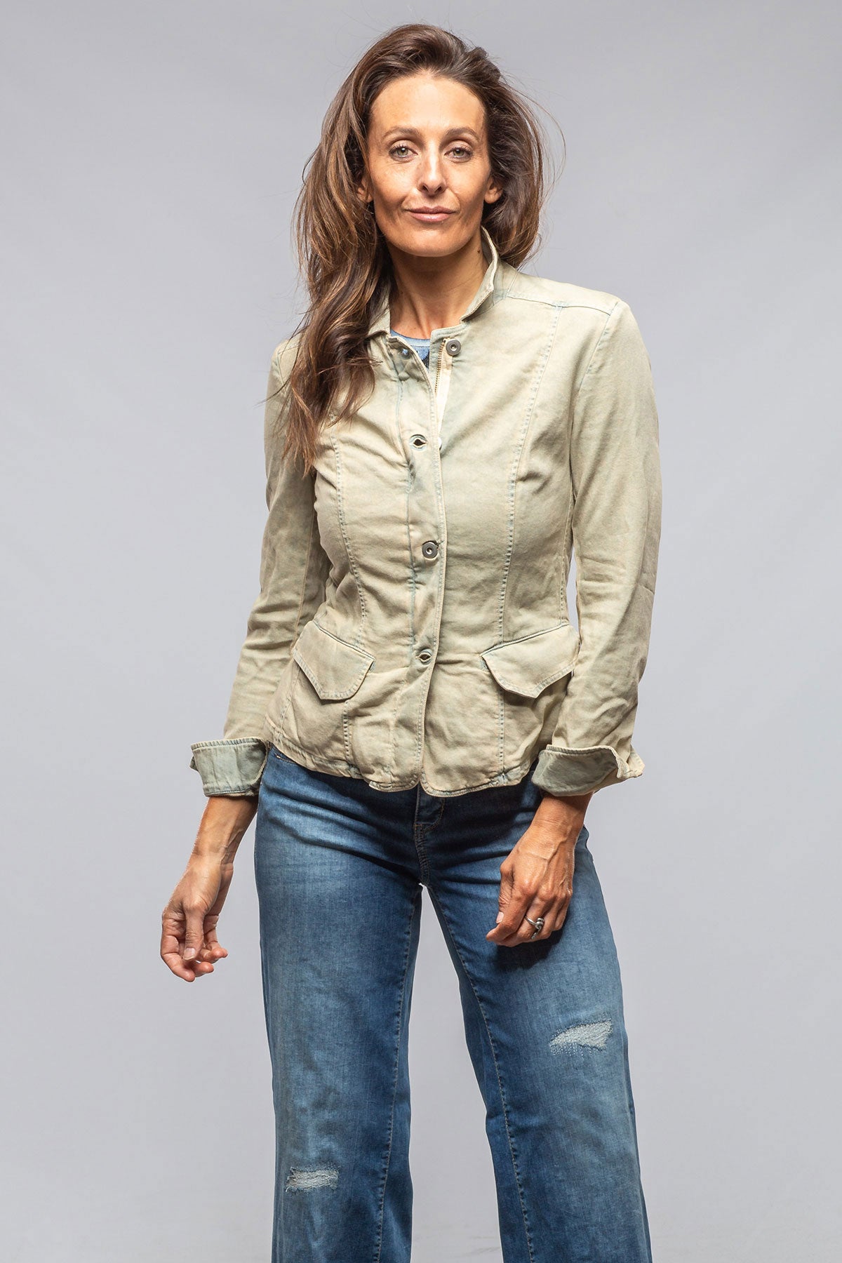 Axel's Premium Denim Evelyn Chambray Blazer In Natural Vintage Ladies - Outerwear - Lightweight