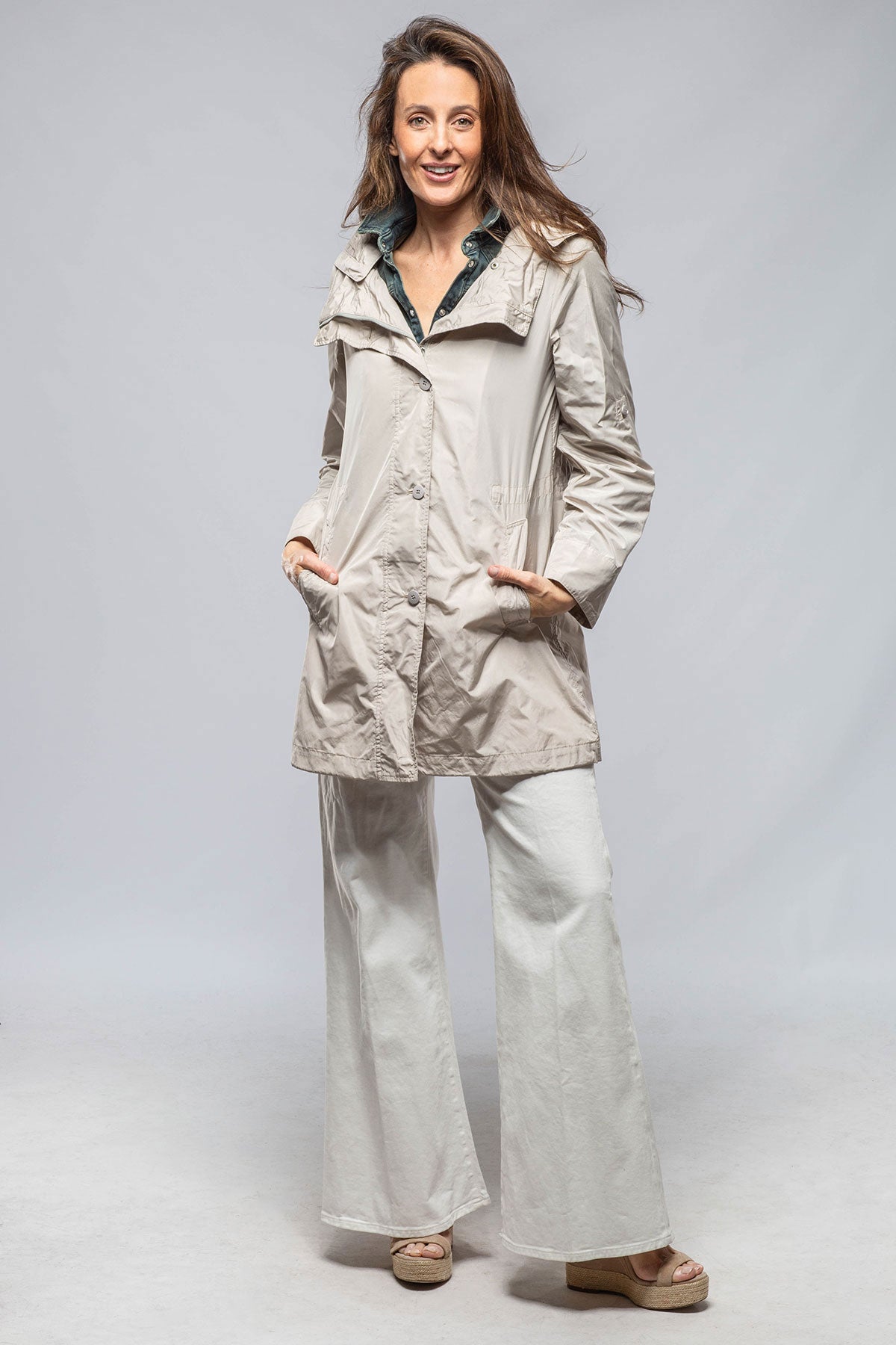 Monica Windbreaker | Warehouse - Ladies - Outerwear - Lightweight | Gimo's