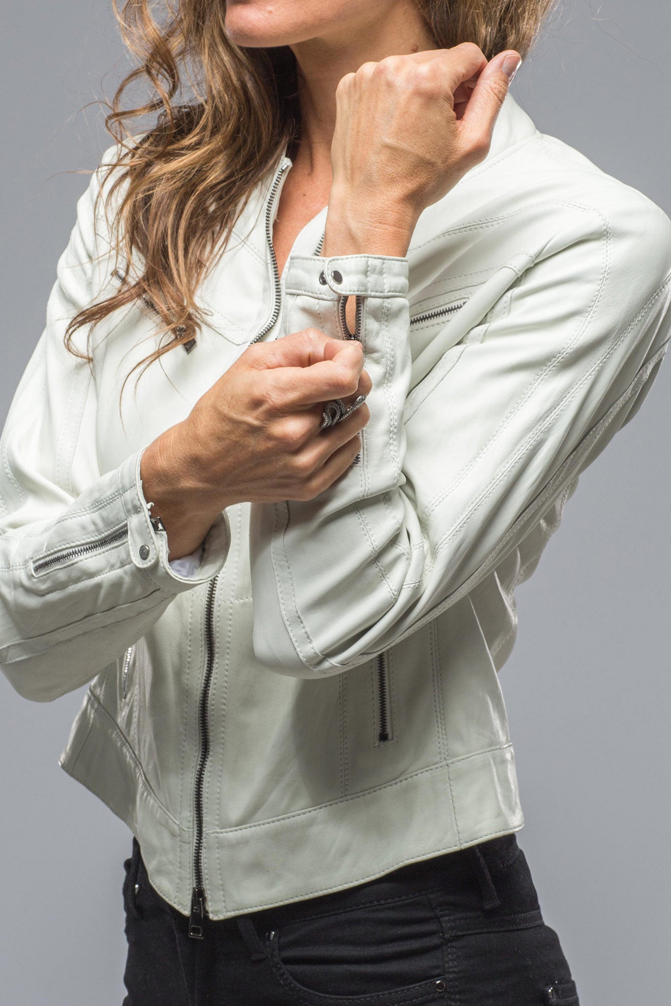 Kiley Short Diagonal Front Moto Jacket