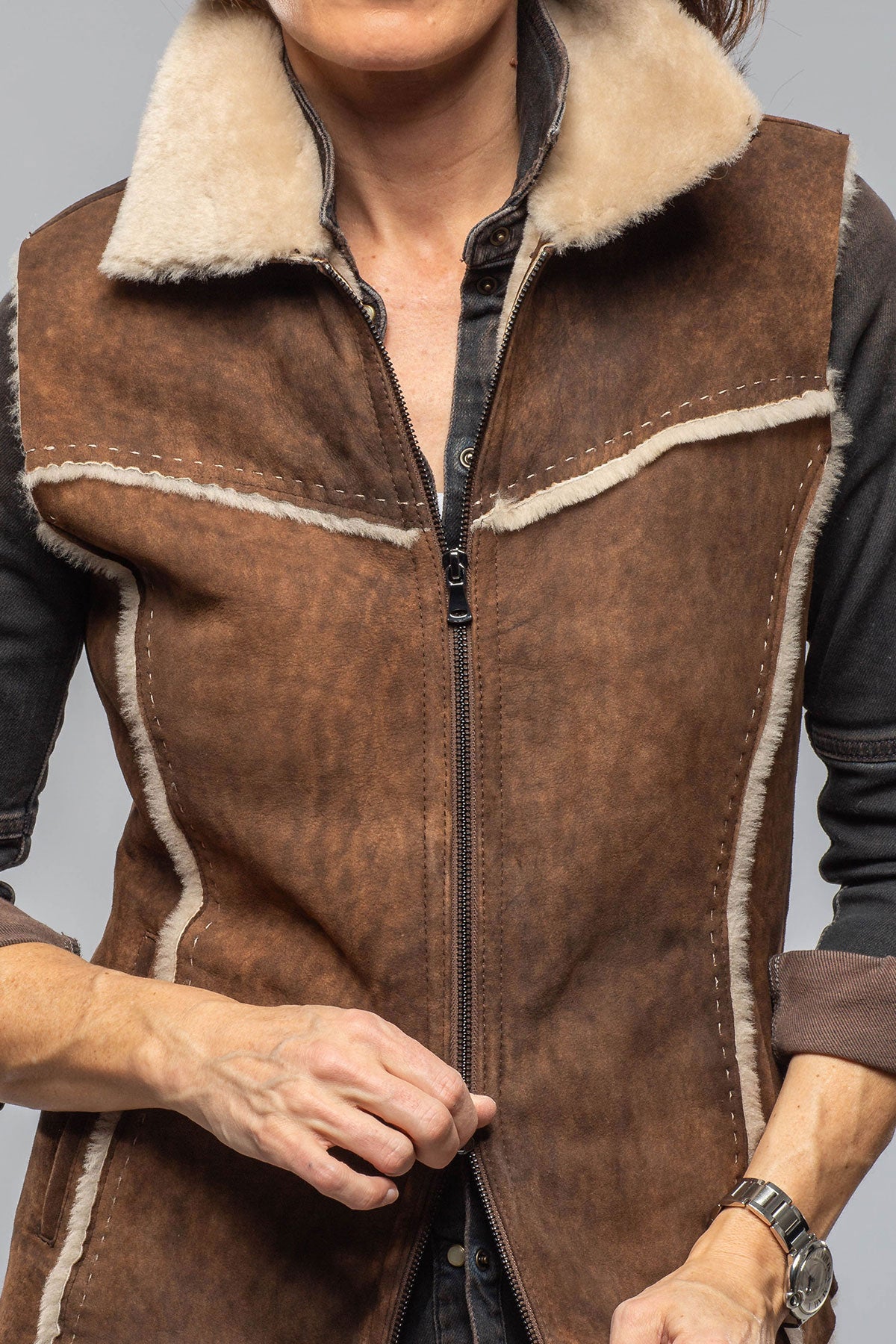 Deluca Shearling Vest | Ladies - Outerwear - Shearling | Axels