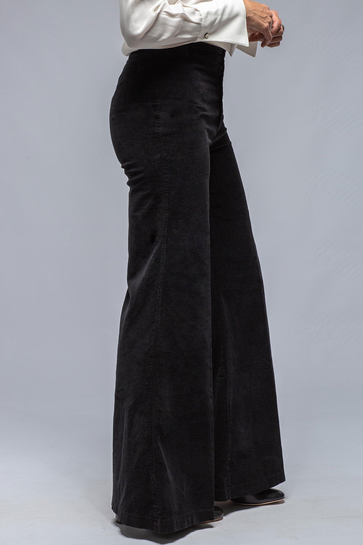Gaby Moleskin Wide Leg Pant In Black