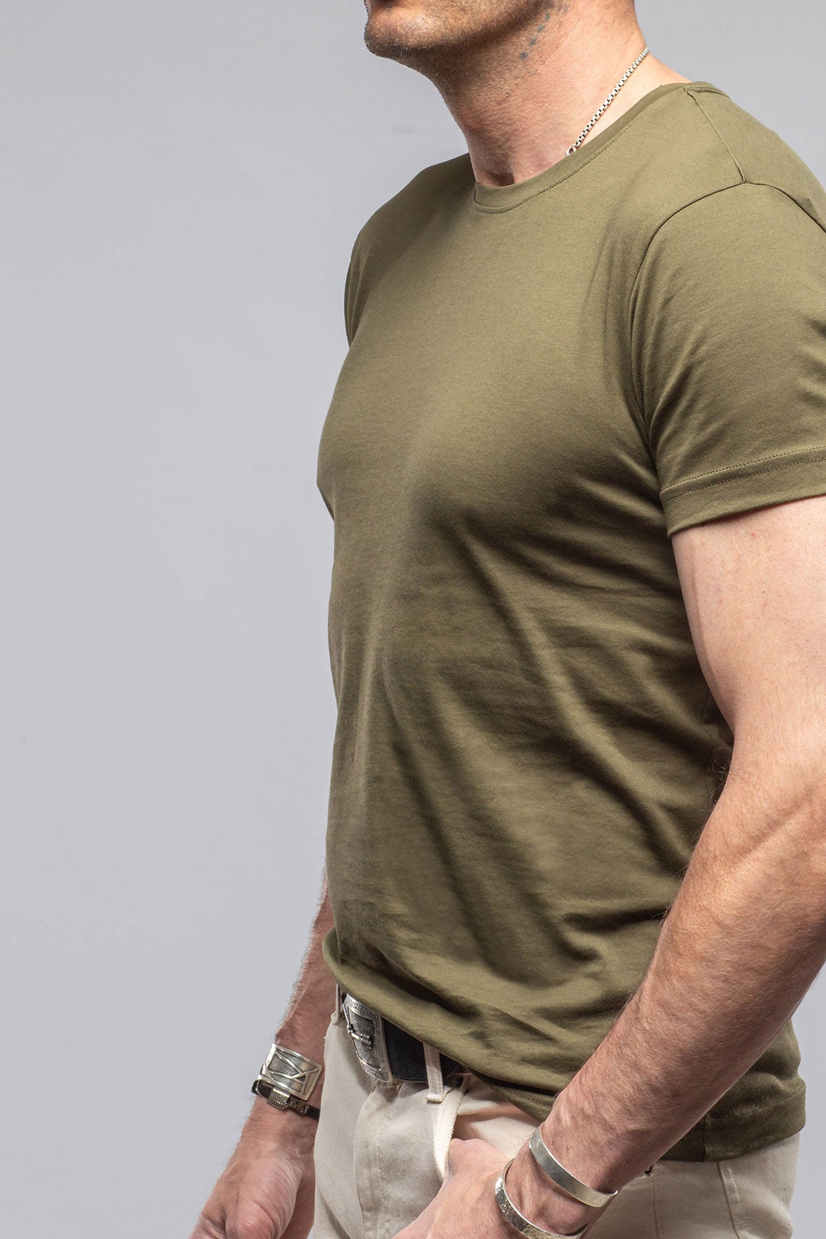 Georg Roth Pismo Cotton Tee In Olive Mens - Shirts - T-Shirts