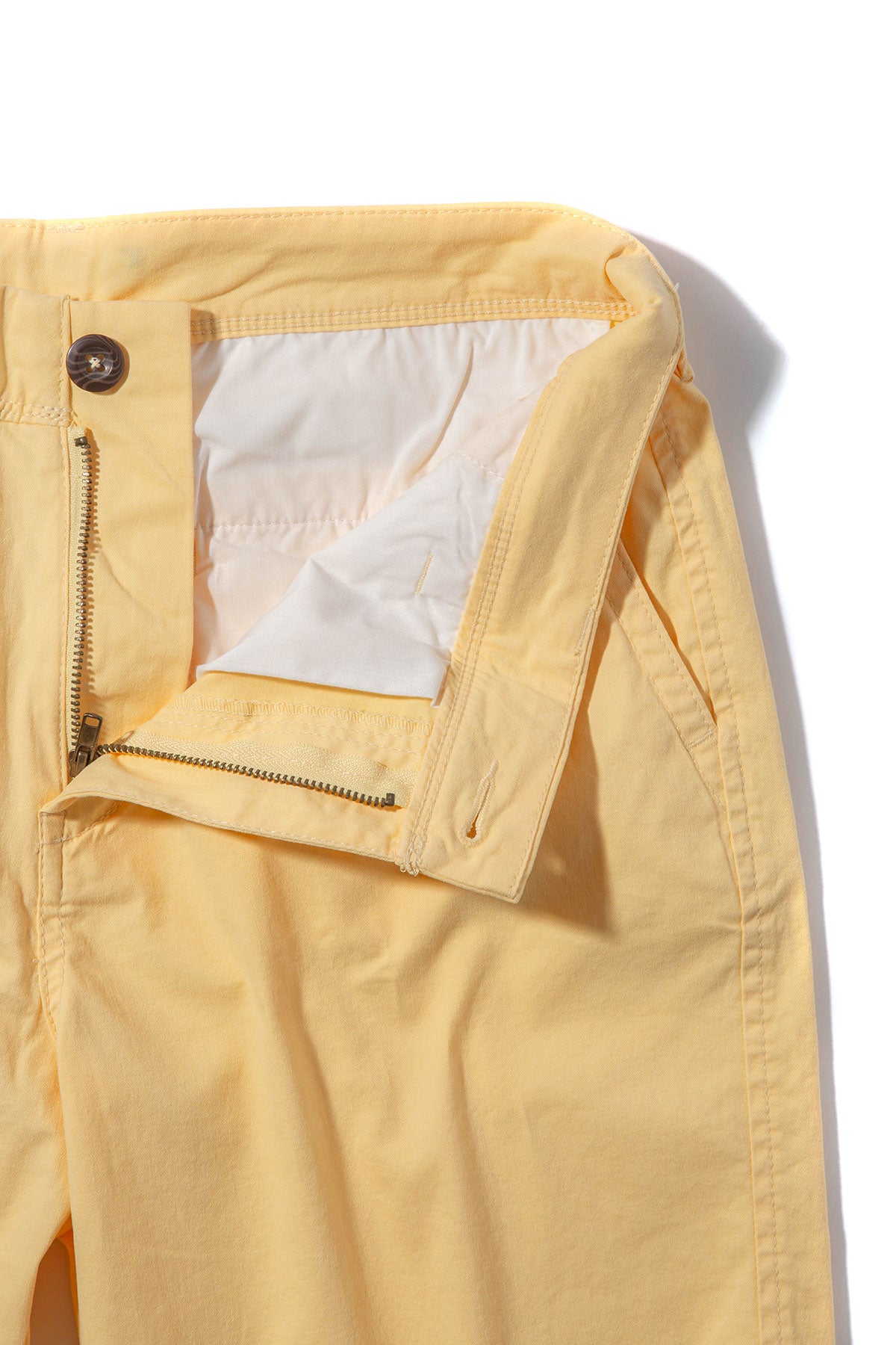 Georg Roth Rockport 9" Stretch Cotton Shorts in Yellow Mens - Shorts