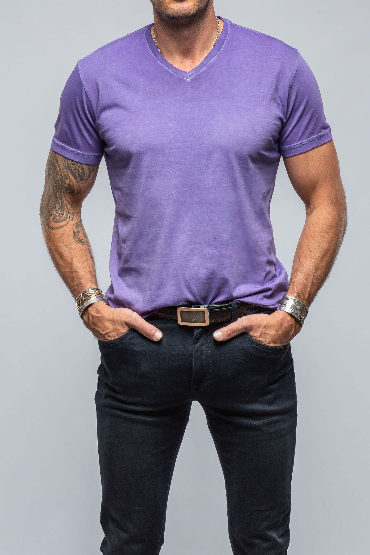 Georg Roth Siena Cotton V Neck In Purple Mens - Shirts - T-Shirts