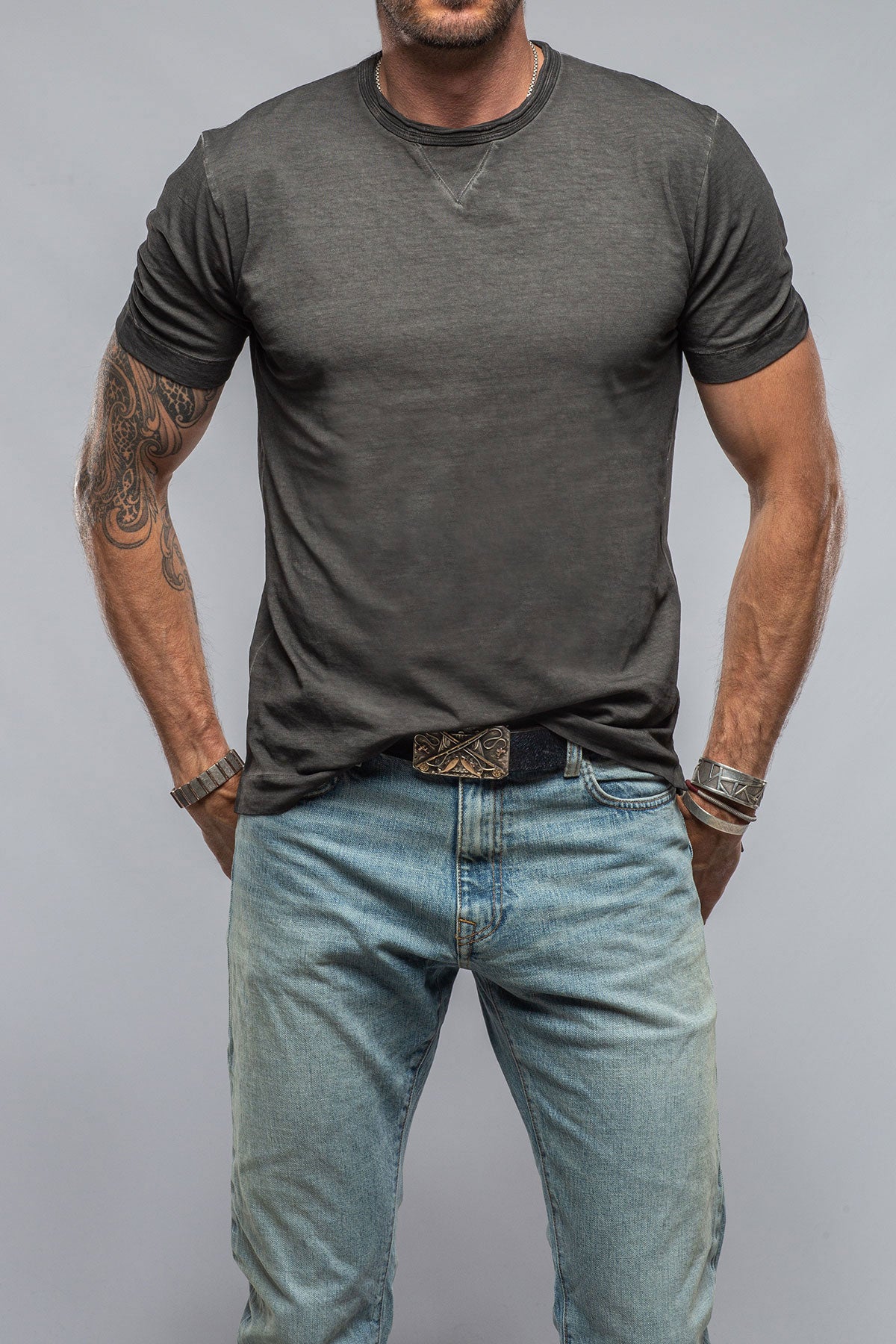 Gimo's Cotton York Crew Neck in Charcoal Mens - Shirts - T-Shirts