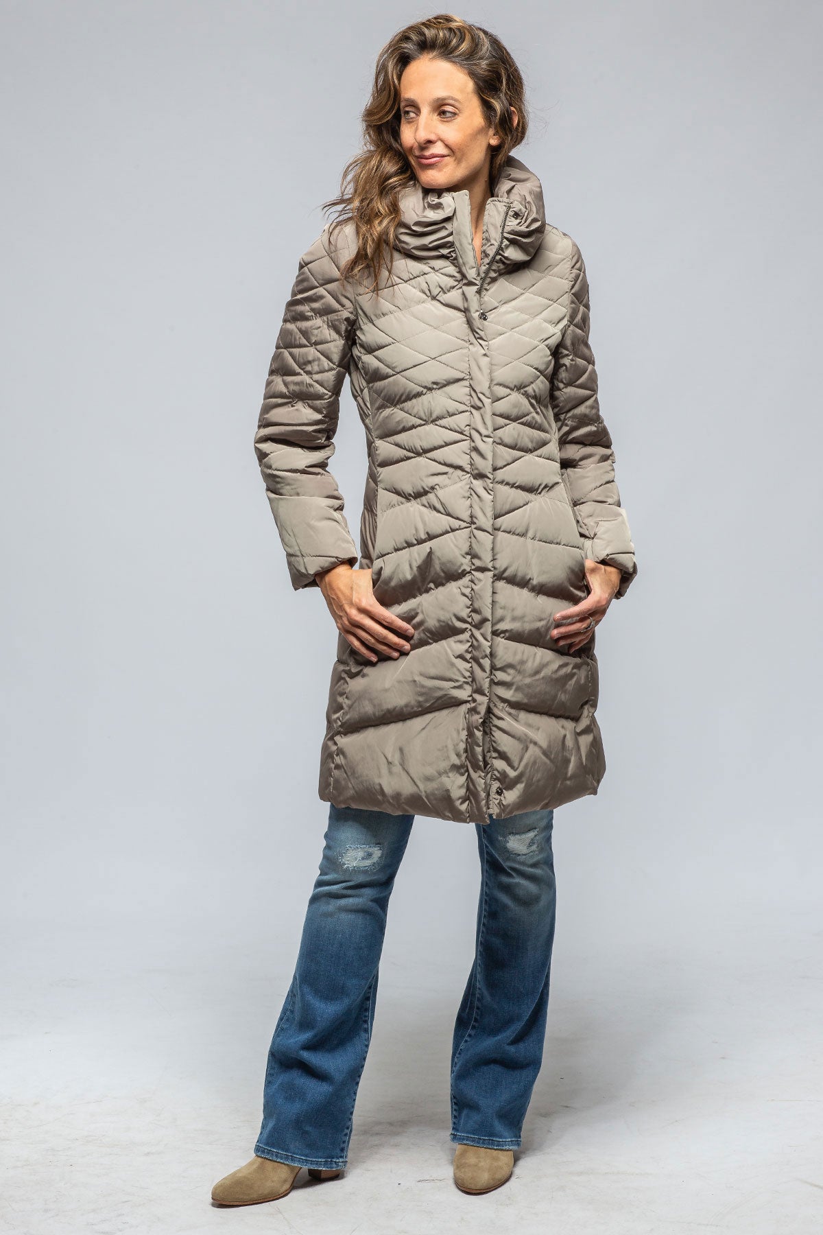 Gimo's Shilo Long Puffer Warehouse - Ladies - Outerwear - Cloth