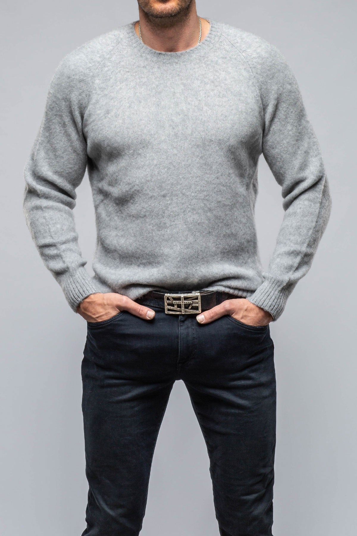Henry Crew Neck Cashmere Sweater In Stone Grey | Mens - Sweaters | Avant Toi