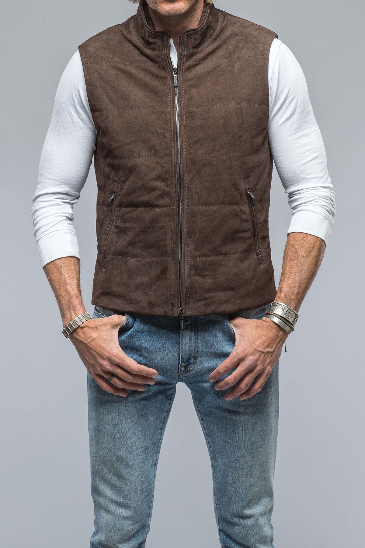 Rye Suede Vest In Chocolate