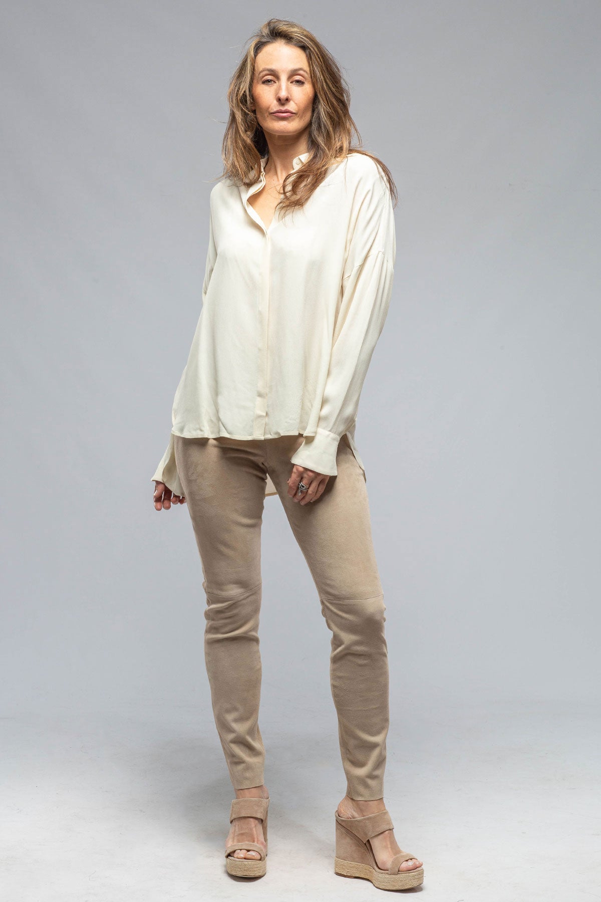Jazz Crepe Shirt In Beige | Ladies - Blouses | T.ba