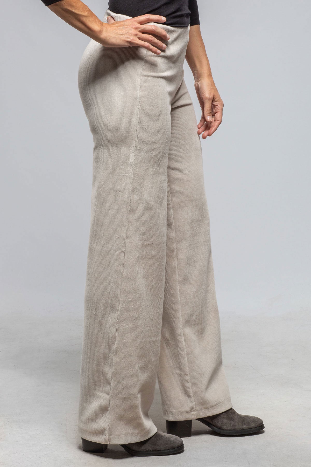MAC Anna Wide Cosy Corduroy Jersey Pant In White Sand | Ladies - Pants - Knit | Mac Jeans