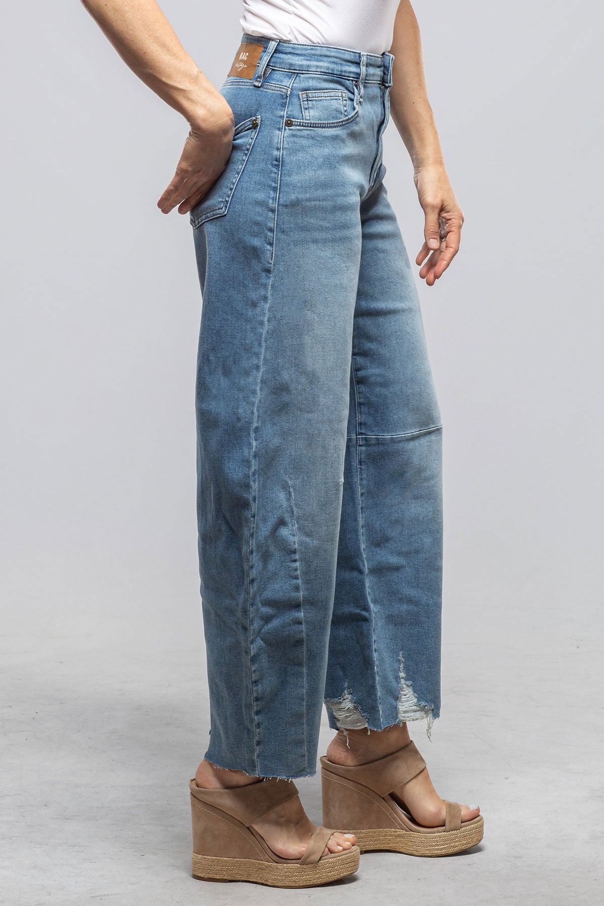 Mac Jeans MAC Dakota Fringe In Destroyed Lake Blue Ladies - Pants - Jeans