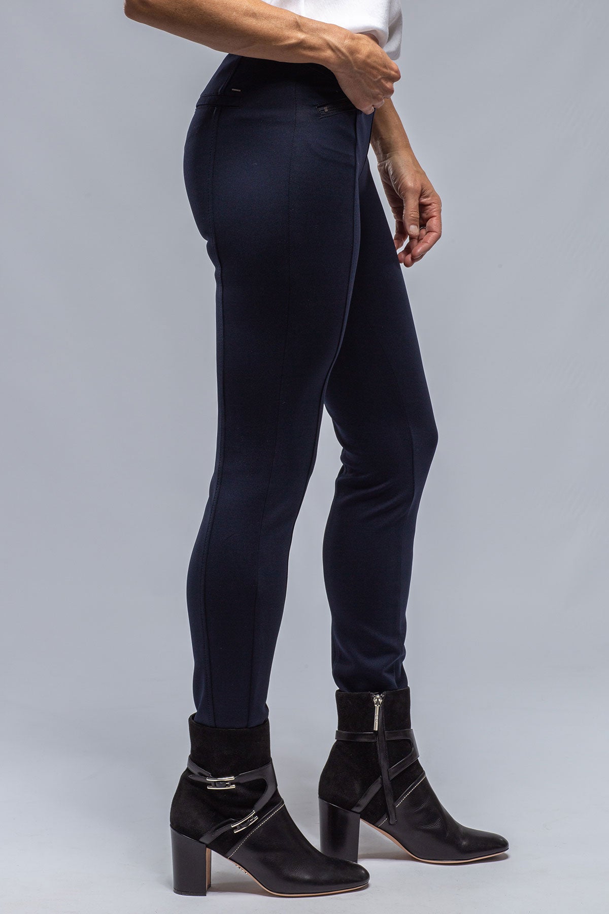 Mac Jeans MAC Dream Ankle Luxury In Navy Ladies - Pants