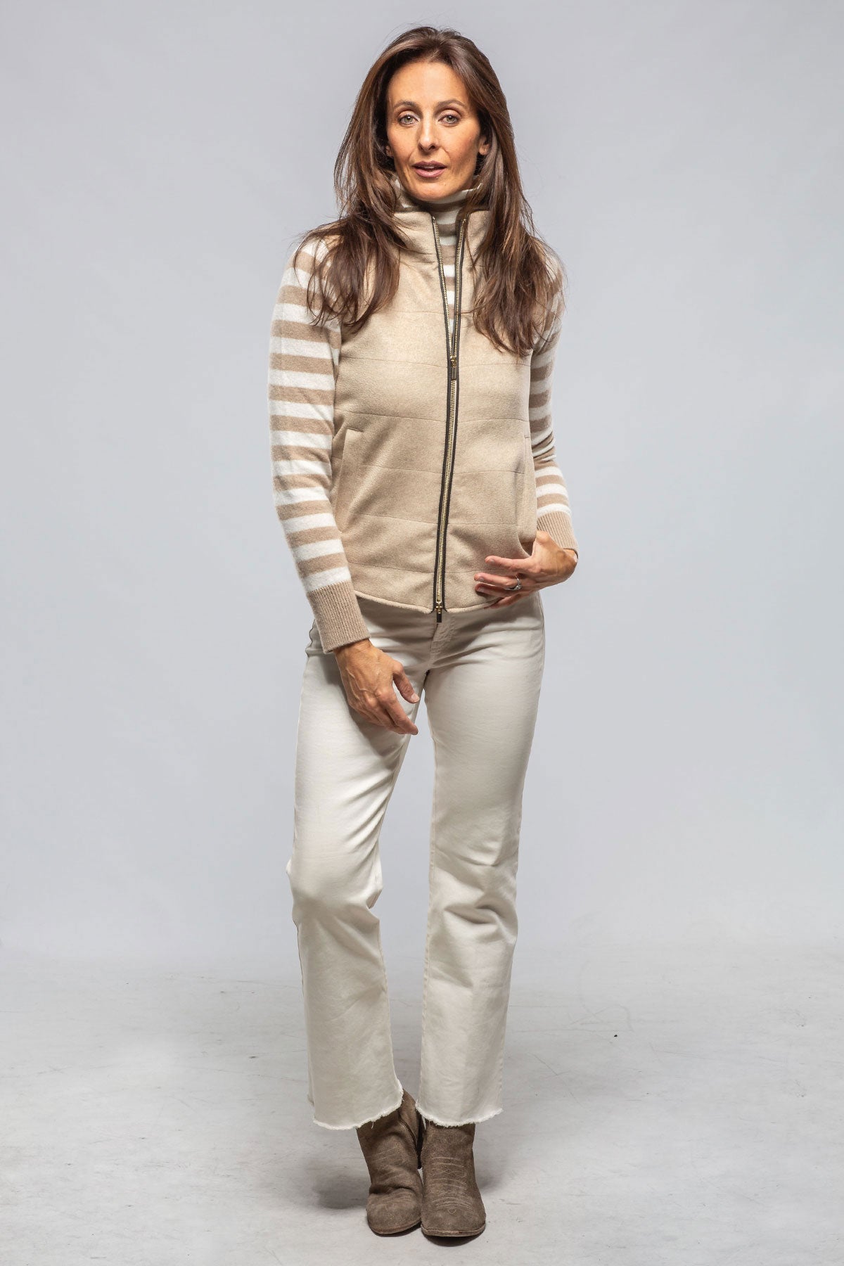 Diana Vest In Beige | Ladies - Outerwear - Cloth | Axels