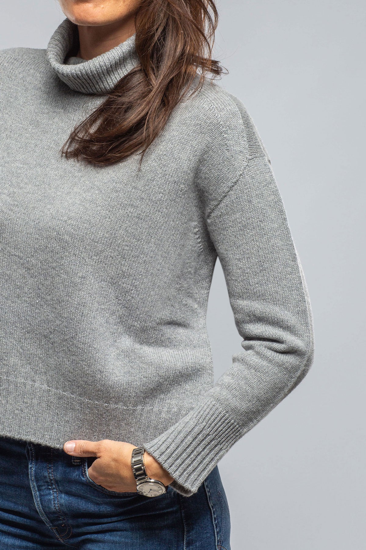 Favi Turtleneck Sweater In Grigio