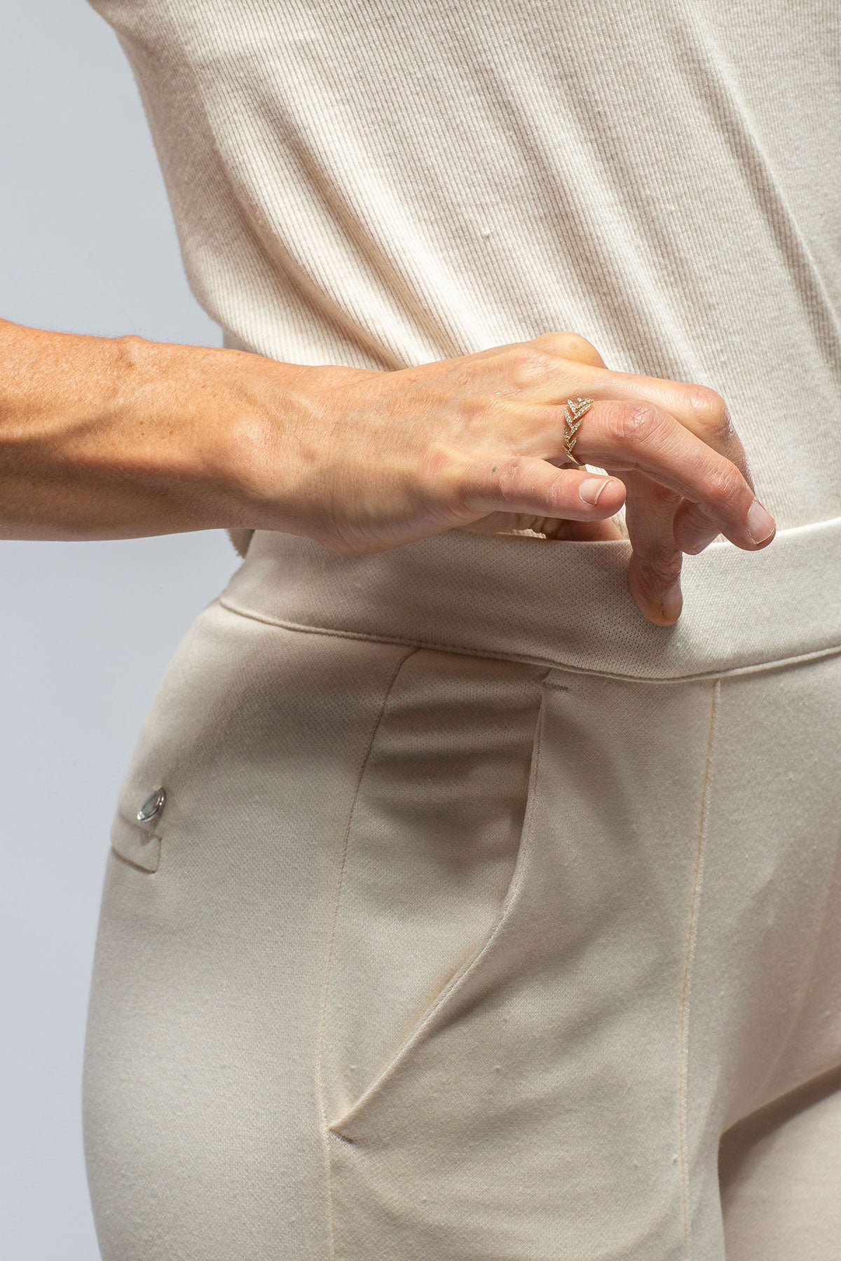 MAC Chiara Knit Trouser In Vintage White | Ladies - Pants - Slacks | Mac Jeans