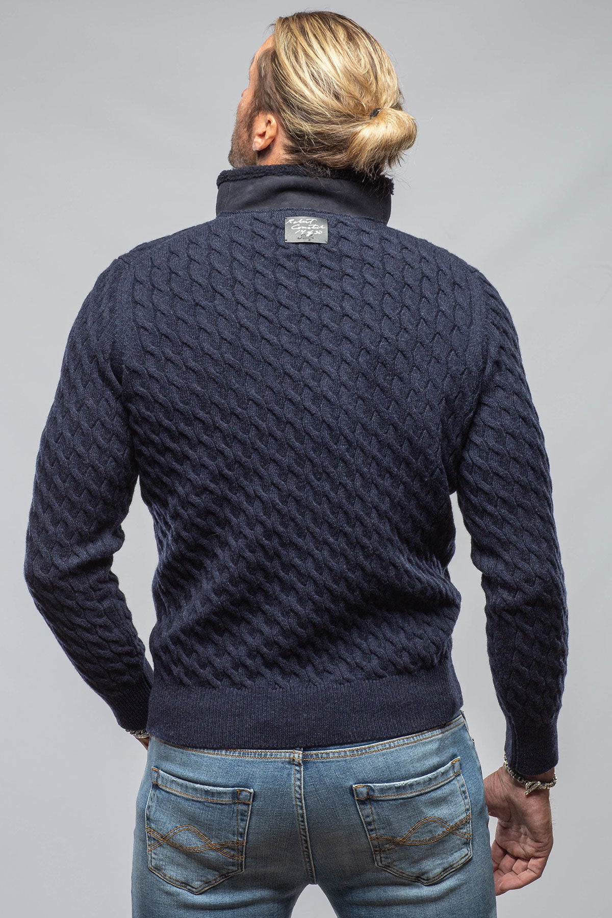 Robert Comstock | Timbers Cashmere Shearling Sweater In Navy | Mens - Sweaters