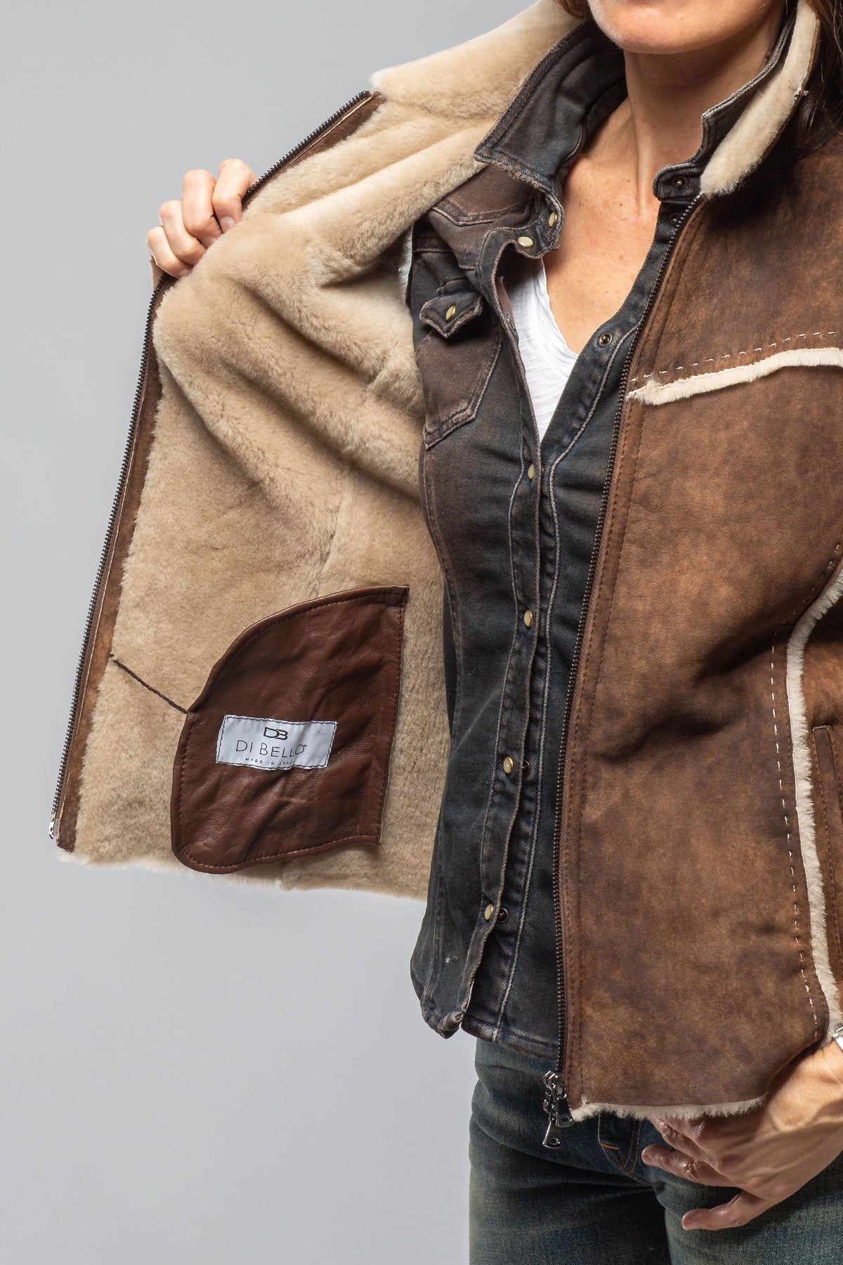 Deluca Shearling Vest | Ladies - Outerwear - Shearling | Axels