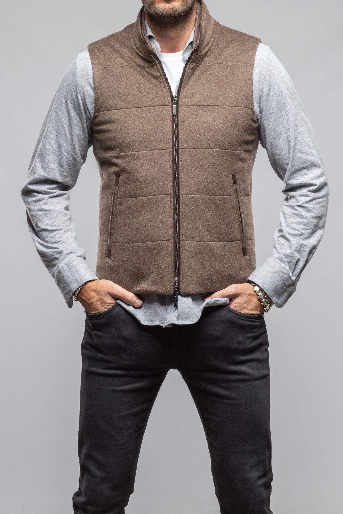 Alba Cashmere Vest In Taupe Grey