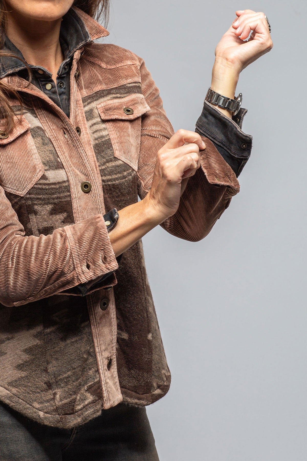 Sonia Villa Bandera Western Shirt In Cocoa Ladies - Tops