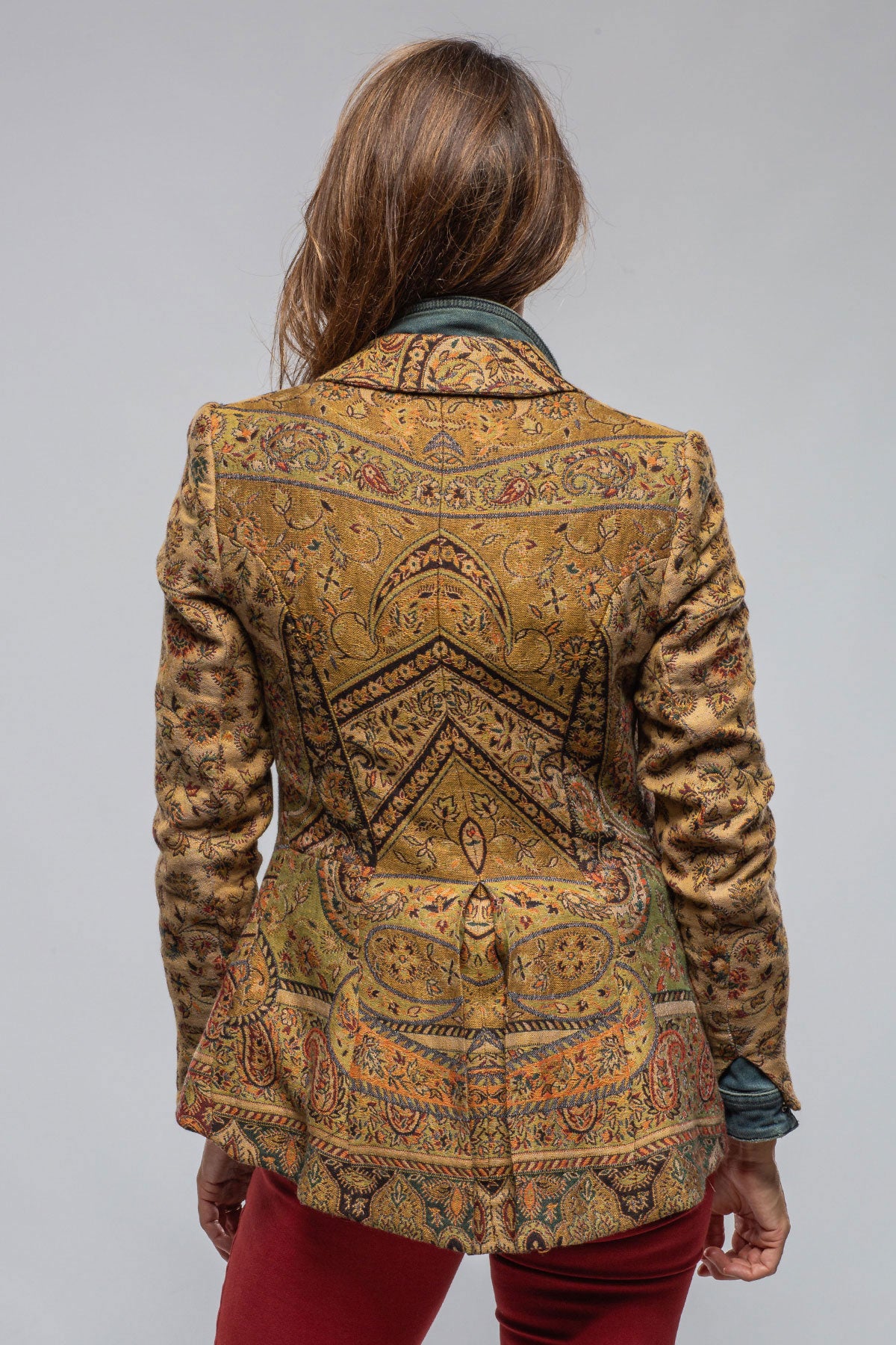 Sullavan Jacket In Green Paisley Jacquard | Ladies - Tailored - Jackets | T.ba