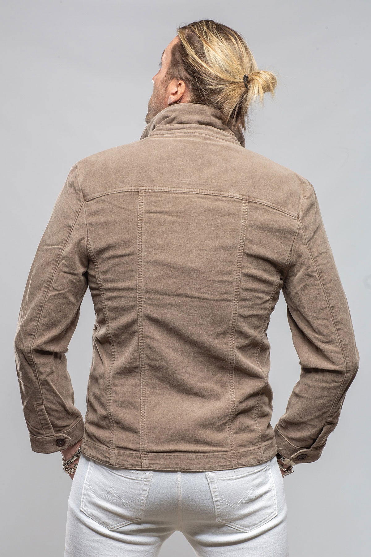 Teleria Zed Trace Overdyed Moleskin Overshirt In Tortora Mens - Outerwear - Overshirts