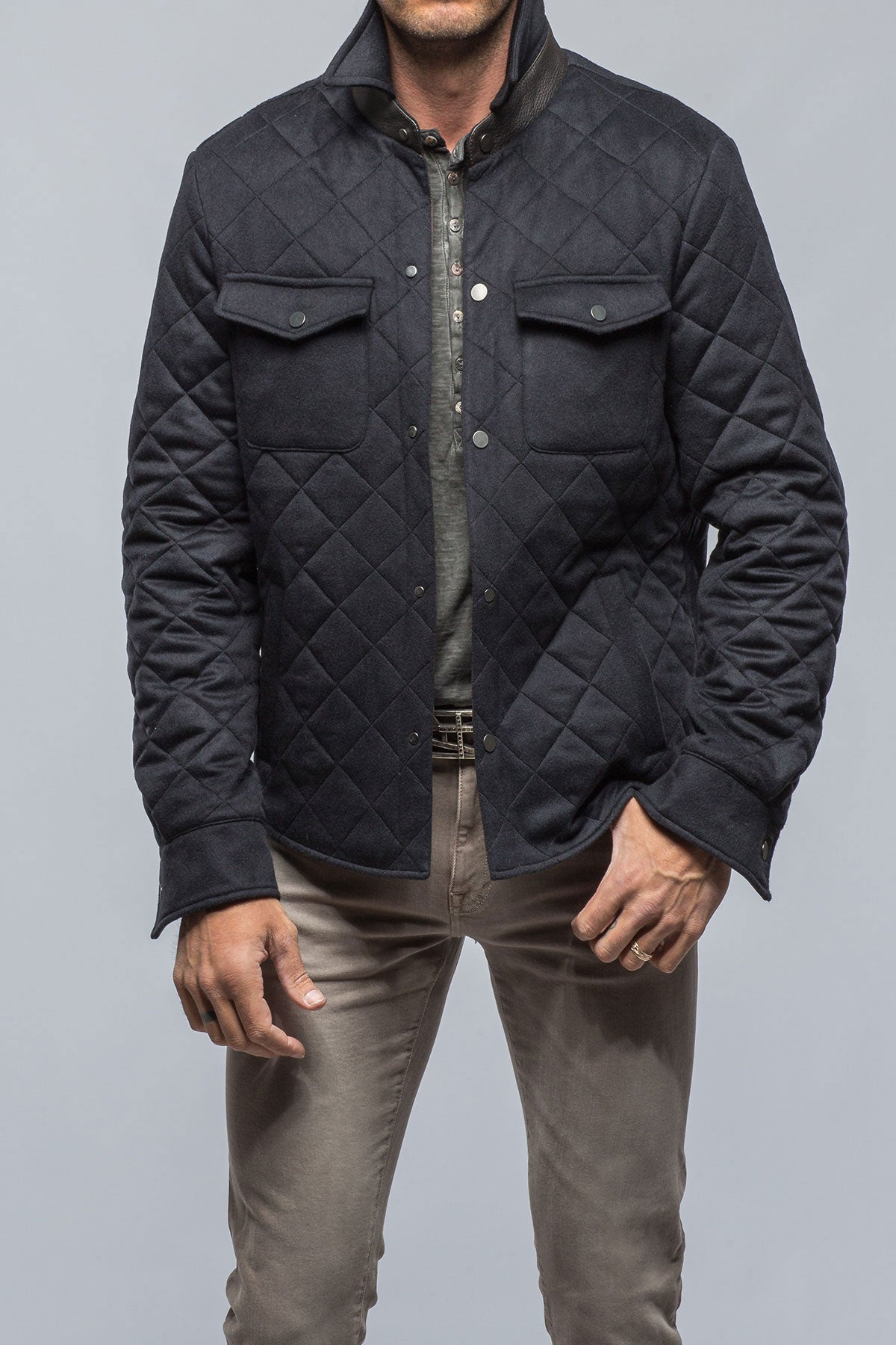 Cilindro Cashmere Quilted In Navy | Mens - Outerwear - Cloth | Axel's Florence Collection