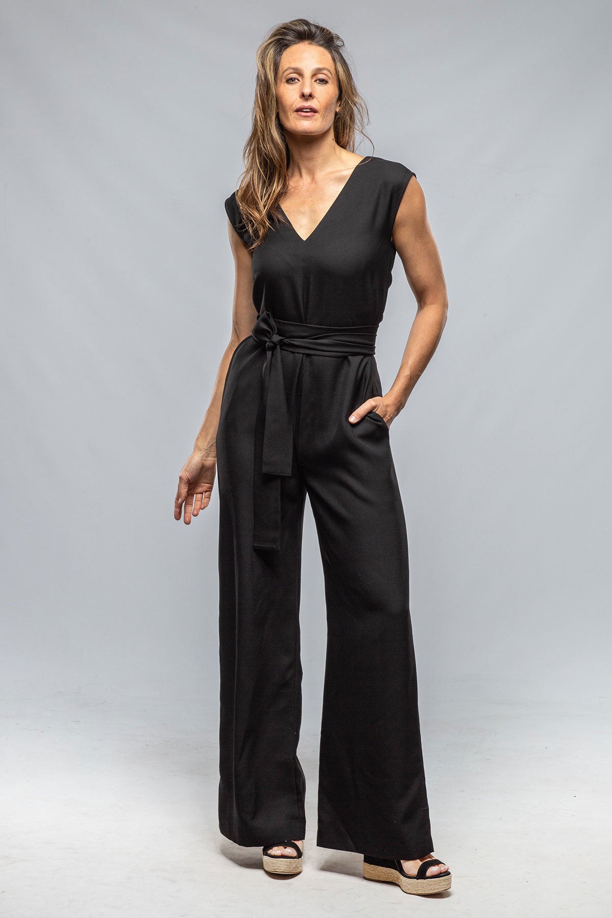 V Neck Jumpsuit Black / L V Neck Jumpsuit Black / L