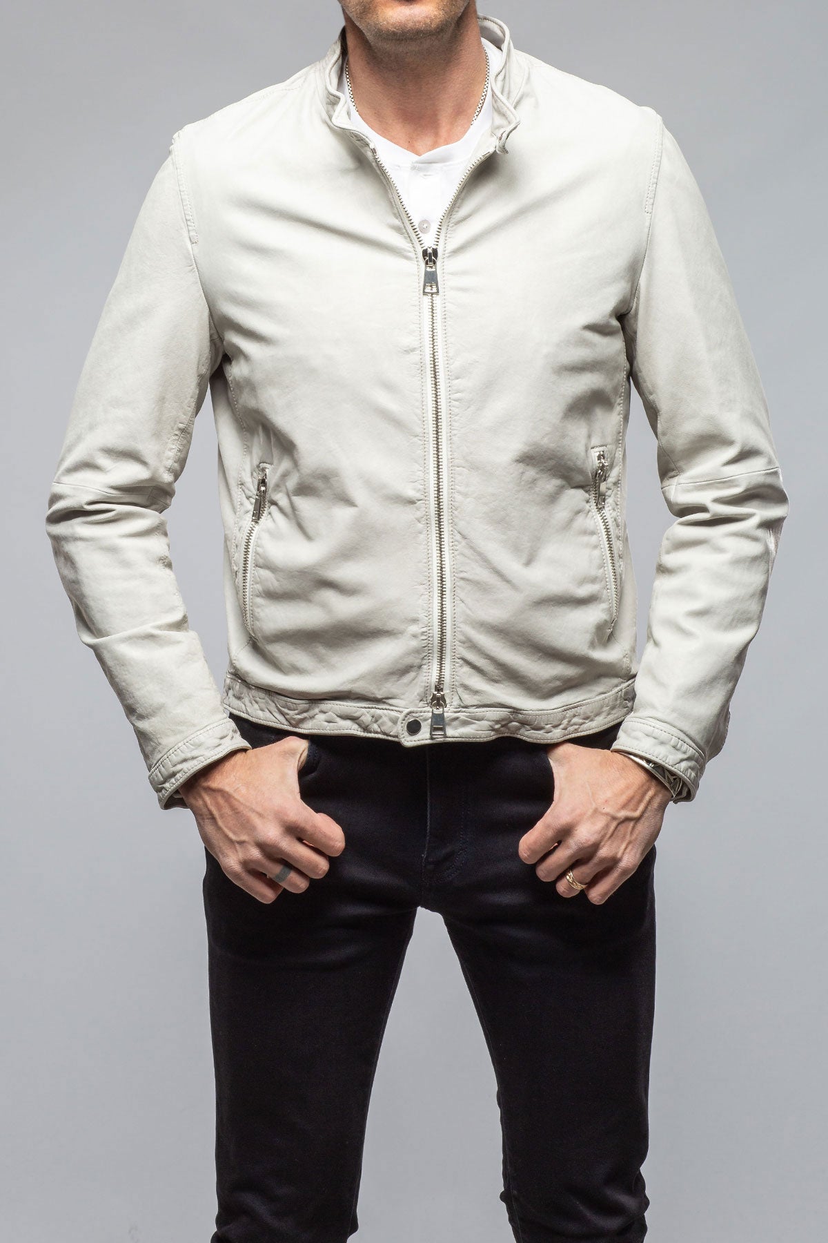Scout Moto Jacket In White | Mens - Outerwear - Leather | Gimo's
