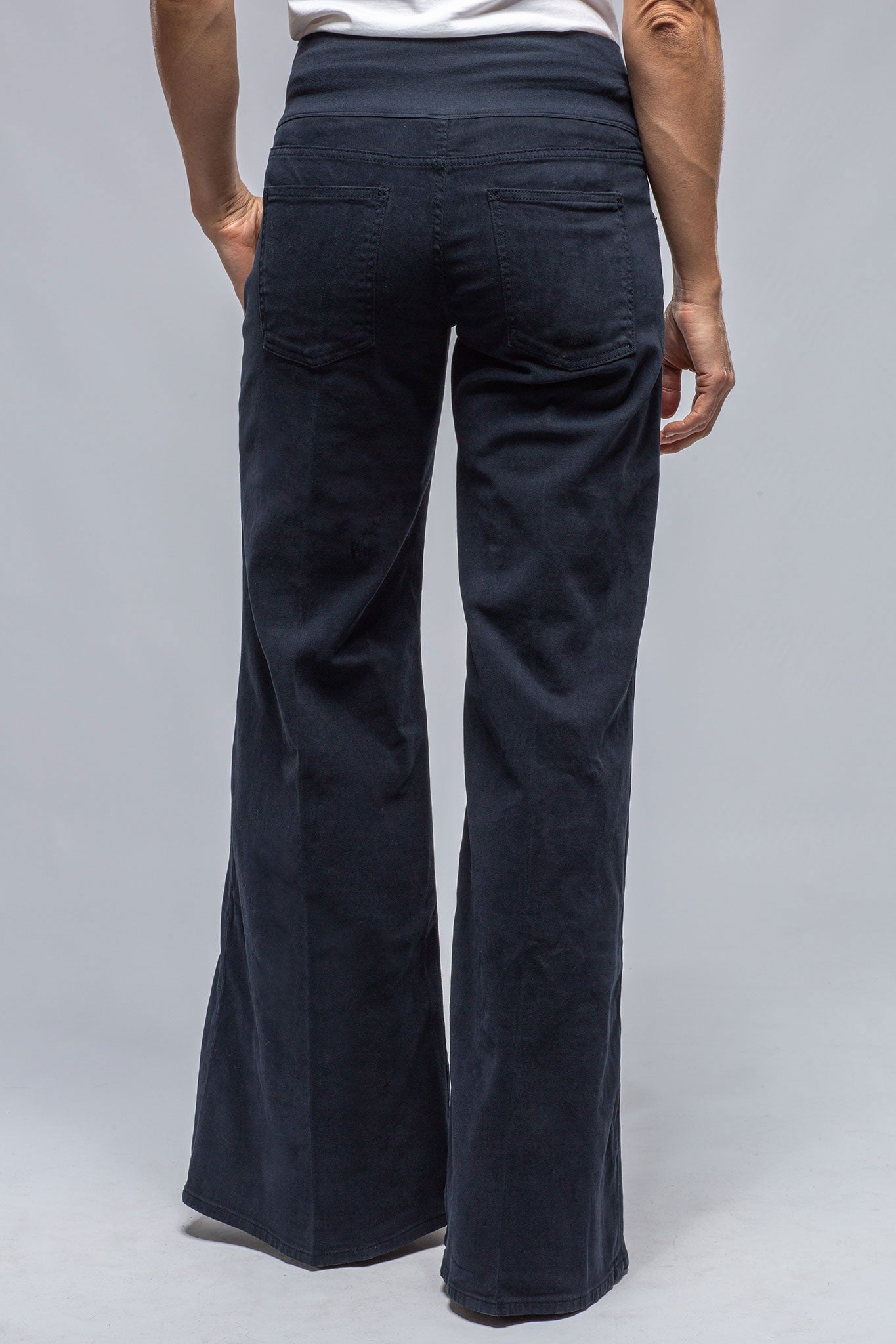 Cara Wide Leg Cotton Pant In Navy | Ladies - Pants - Jeans | European Culture