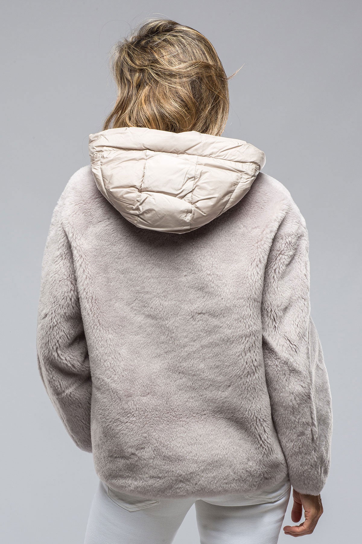 Becky Milano Overcoat In Blush