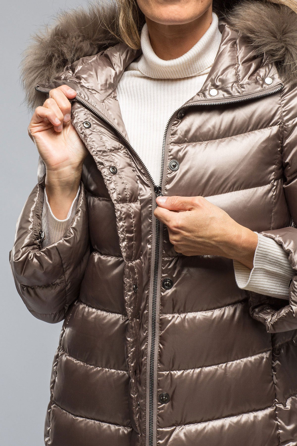 Claire Metallic Long Puffer | Samples - Ladies - Outerwear - Cloth | Gimo's