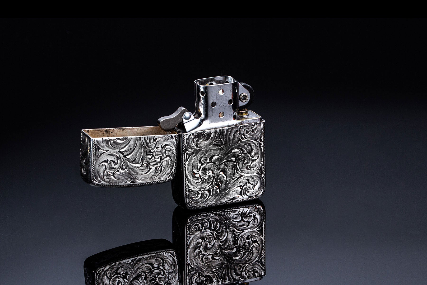Zippo Hunting Dog | Mens - Accessories - Lighters | Comstock Heritage