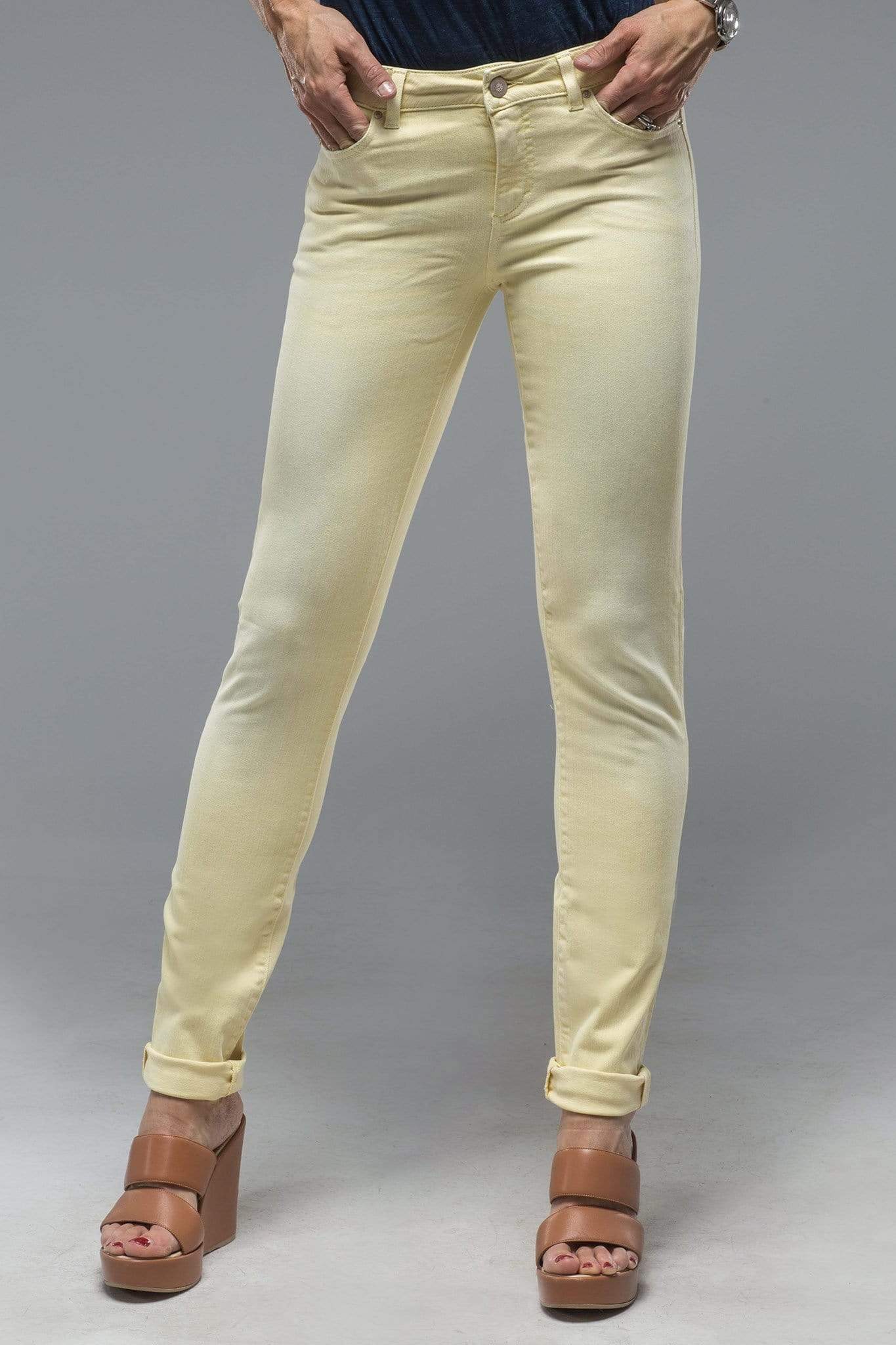 Axels Premium Denim Madison Skinny Jeans In Washed Lemon Ladies - Pants
