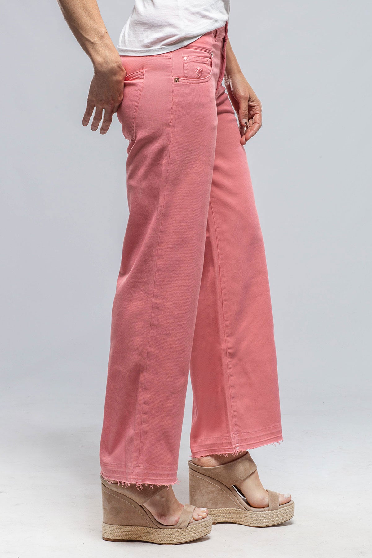 Elisa Open Hem Jean In Coral | Ladies - Pants - Jeans | European Culture