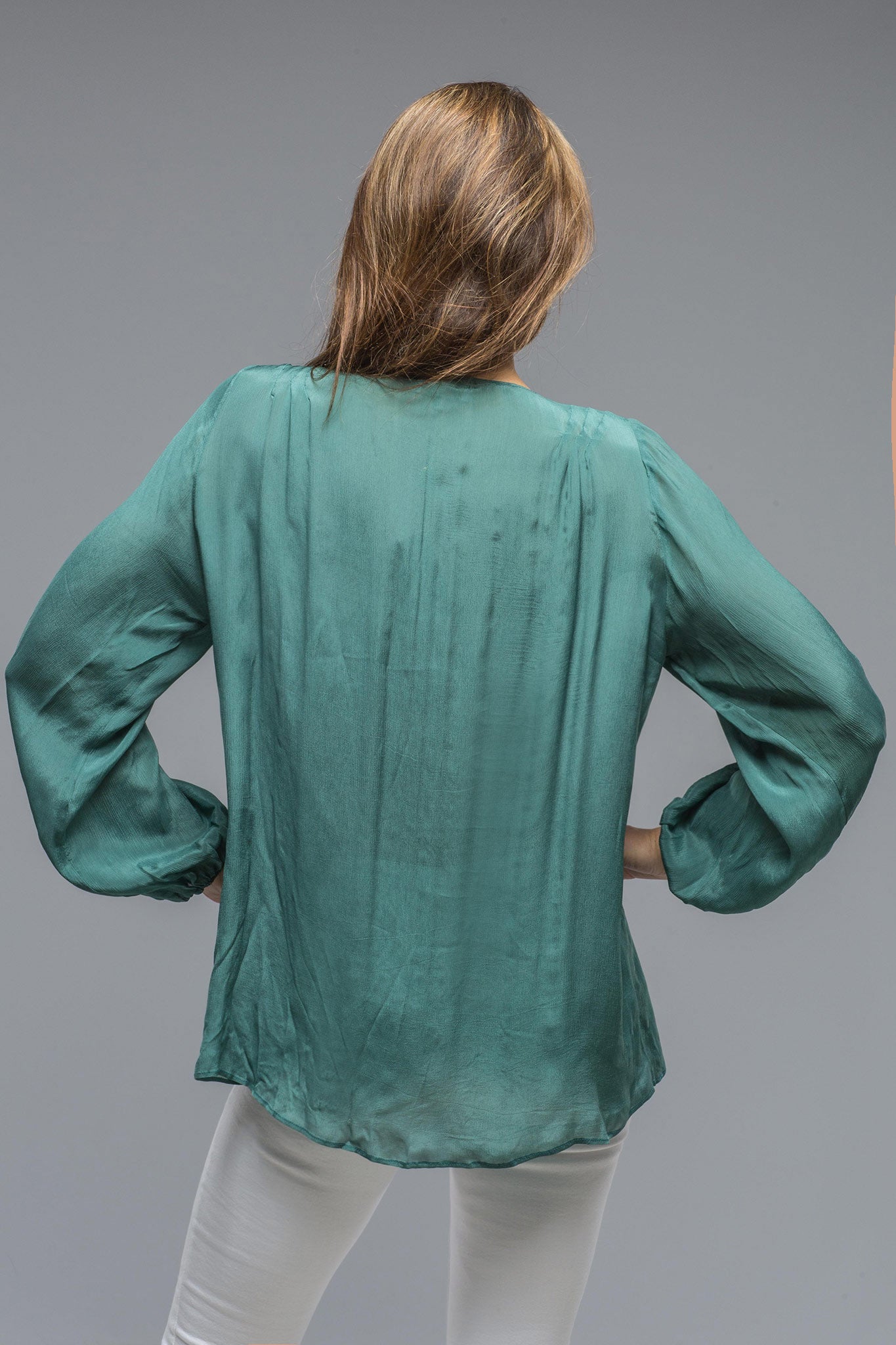T.ba Giselle Shirt In Duck Blue Ladies - Blouses