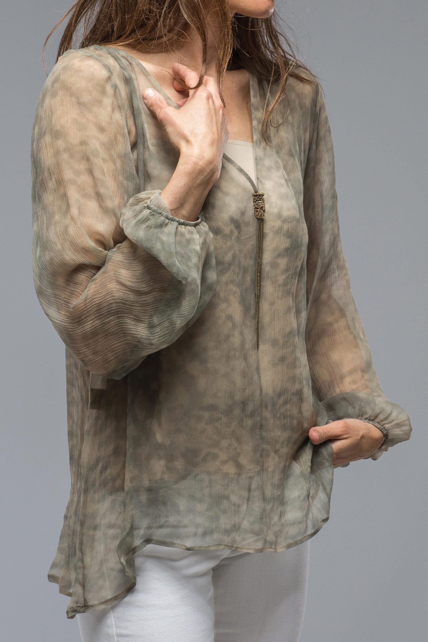 T.ba Giselle Shirt W/ Taupe Cami In Green Print Ladies - Blouses