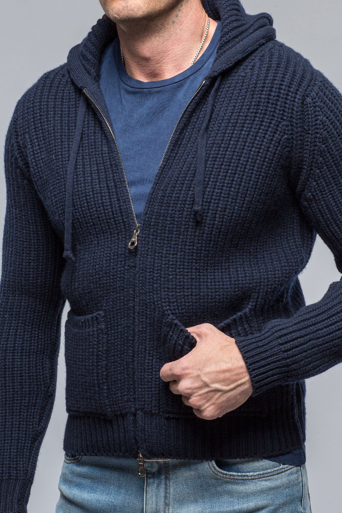 Chunky Cashmere Pullover Hoodie in Navy