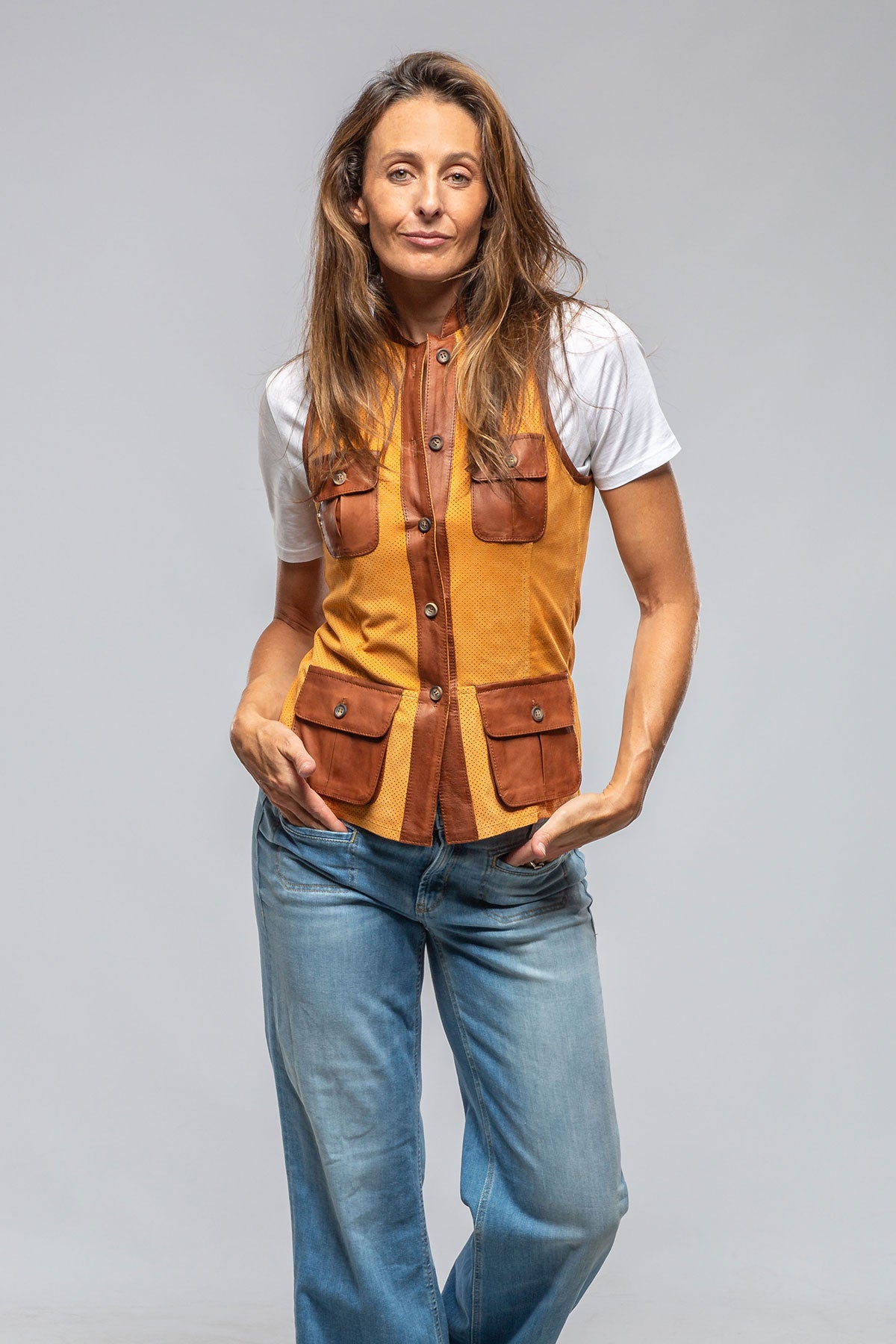 Artico Vittoria Perforated Leather Vest Ladies - Outerwear - Leather