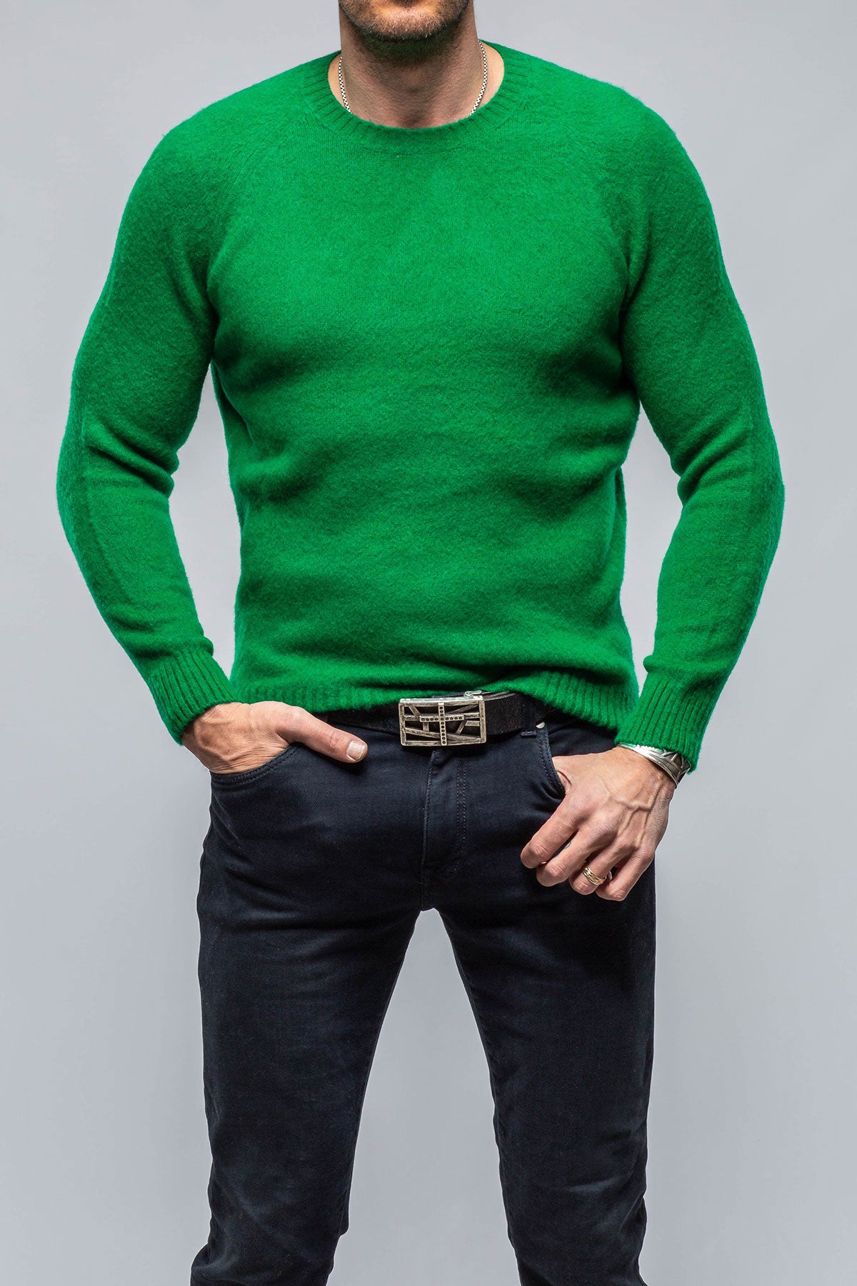 Avant Toi Henry Crew Neck Cashmere Sweater In Apple Green Mens - Sweaters