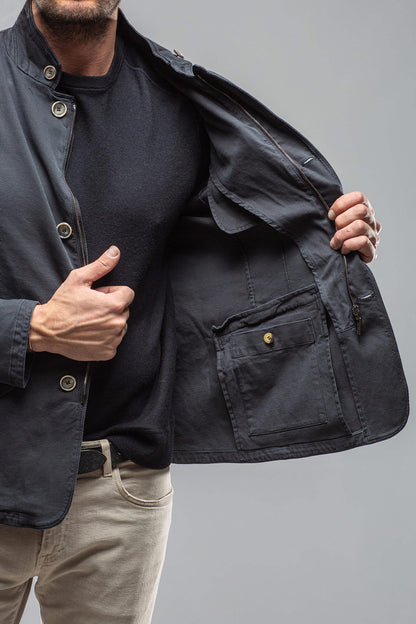 Lyndhurst Lightweight Jacket In Navy